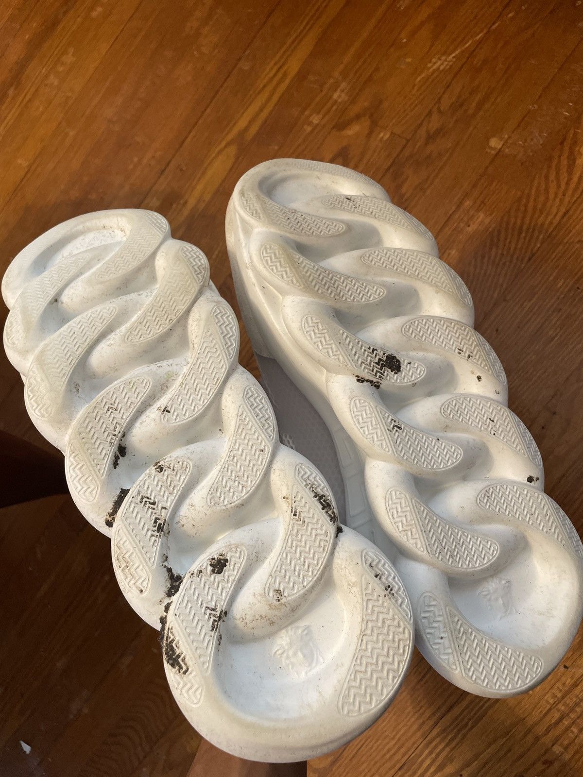 Versace Versace chain reactions(white) Size US 9.5 / EU 42-43 - 3 Thumbnail