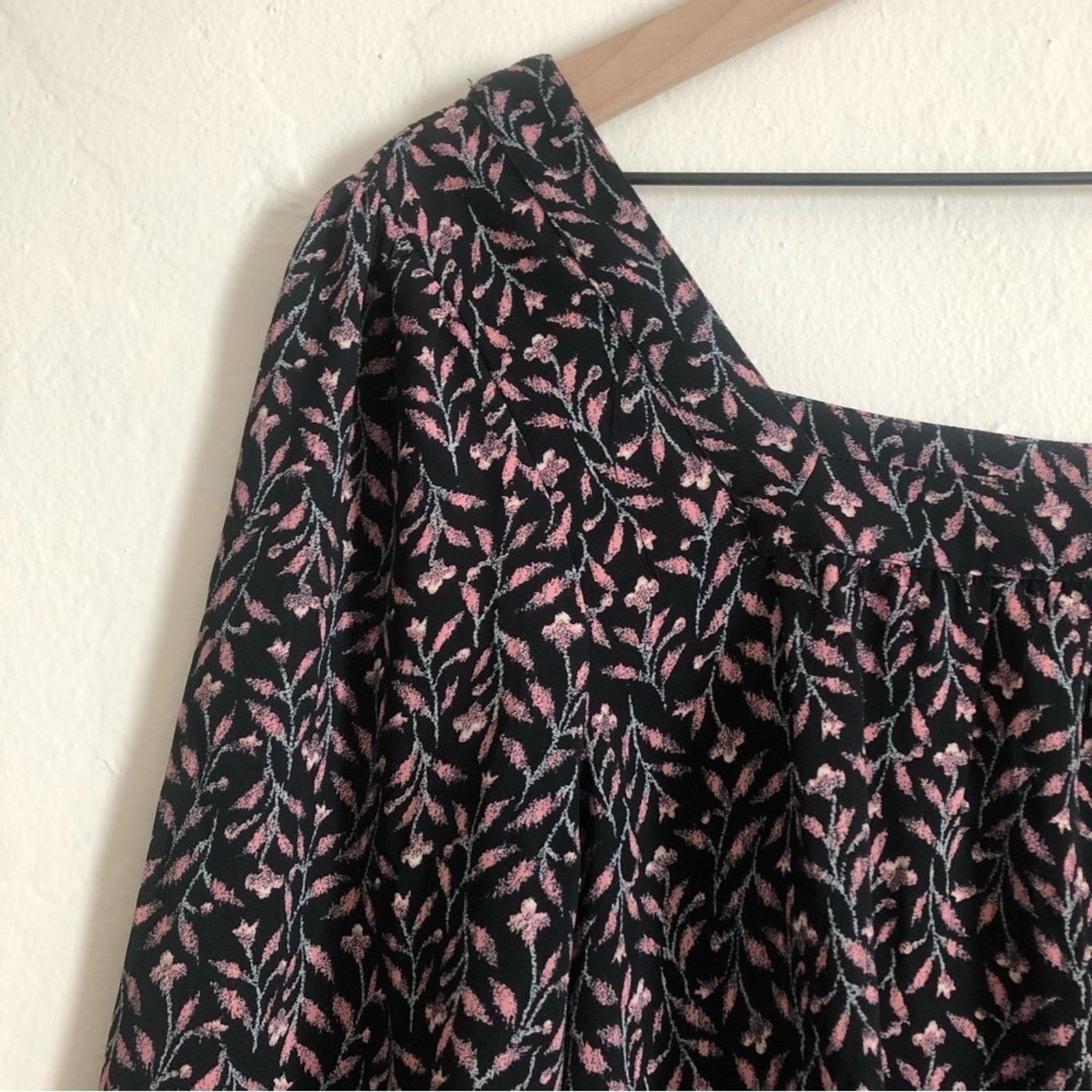 Loft Ann Taylor Loft Floral Square Neck Lightweight Blouse Top Size M / US 6-8 / IT 42-44 - 2 Thumbnail