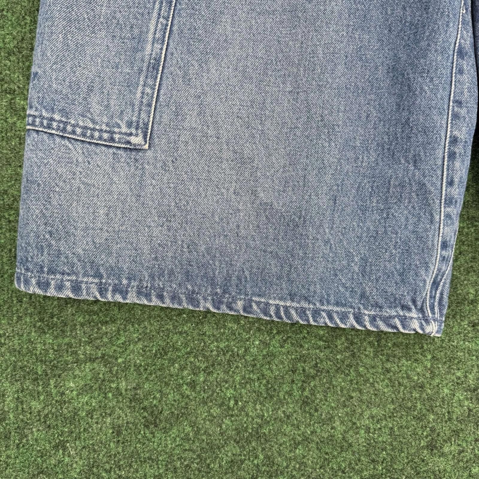 Givenchy Givenchy Multicutted Denim Cargo Shorts 36 Used Size US 36 / EU 52 - 2 Thumbnail