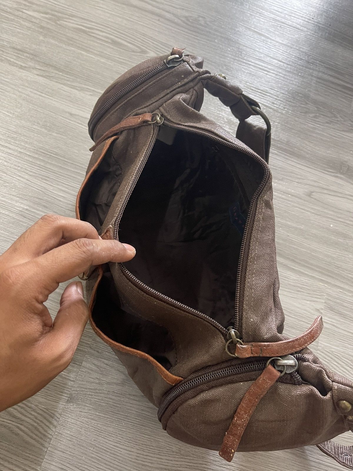 Japanese Brand × RAGEBLUE Rageblue multi compartment waxed crossbody bag Size ONE SIZE - 11 Thumbnail