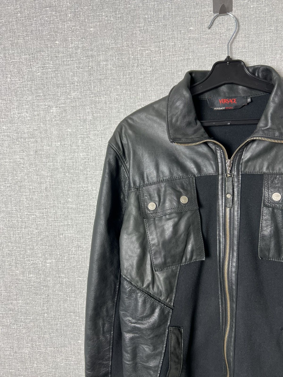 Versace Vintage Versace Sport Big Logo Collared Leather Jacket Biker Size US M / EU 48-50 / 2 - 9 Thumbnail