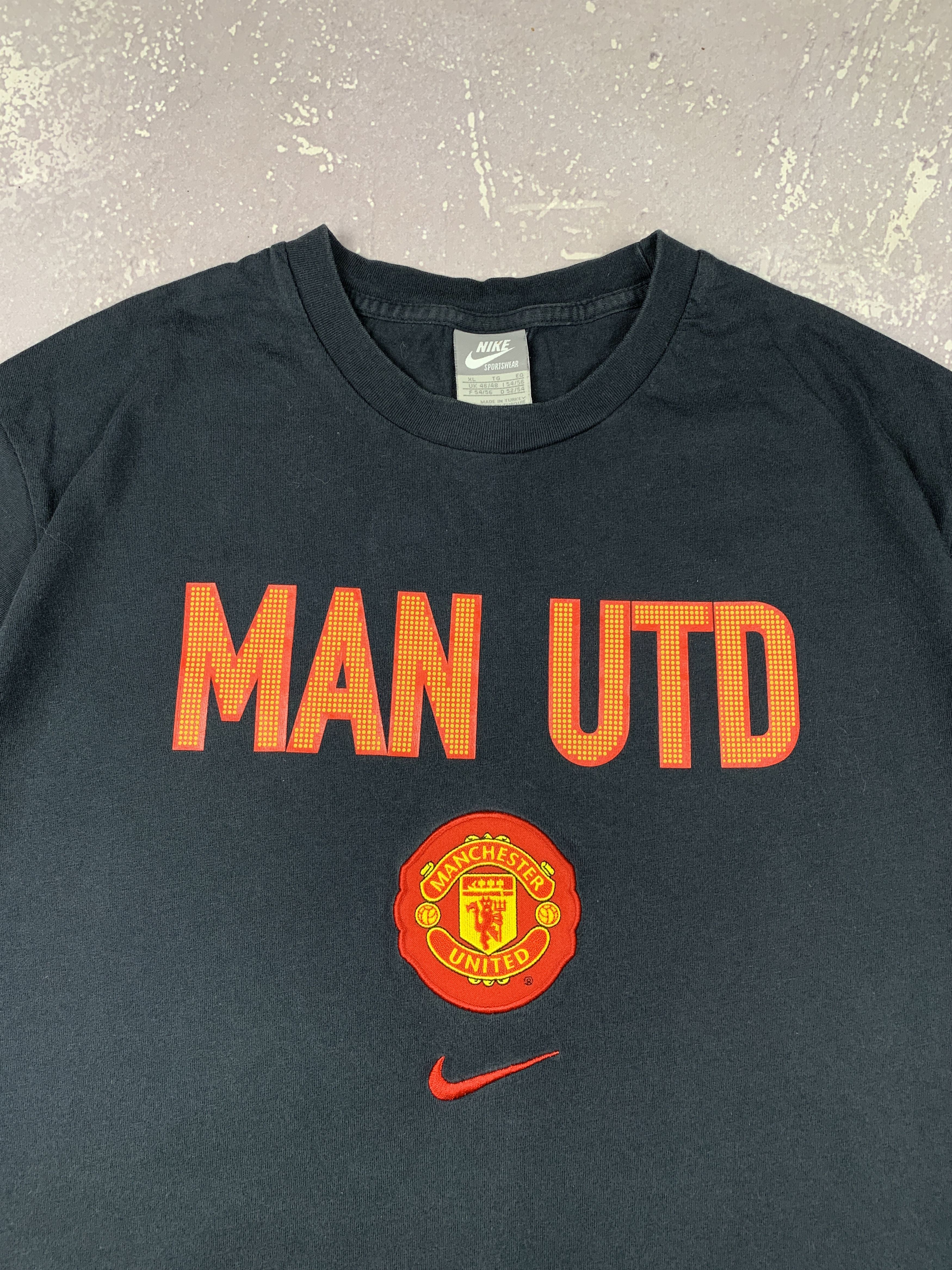 Nike Y2K Vintage Nike Manchester United Soccer Cotton T Shirt Size US XL / EU 56 / 4 - 3 Thumbnail