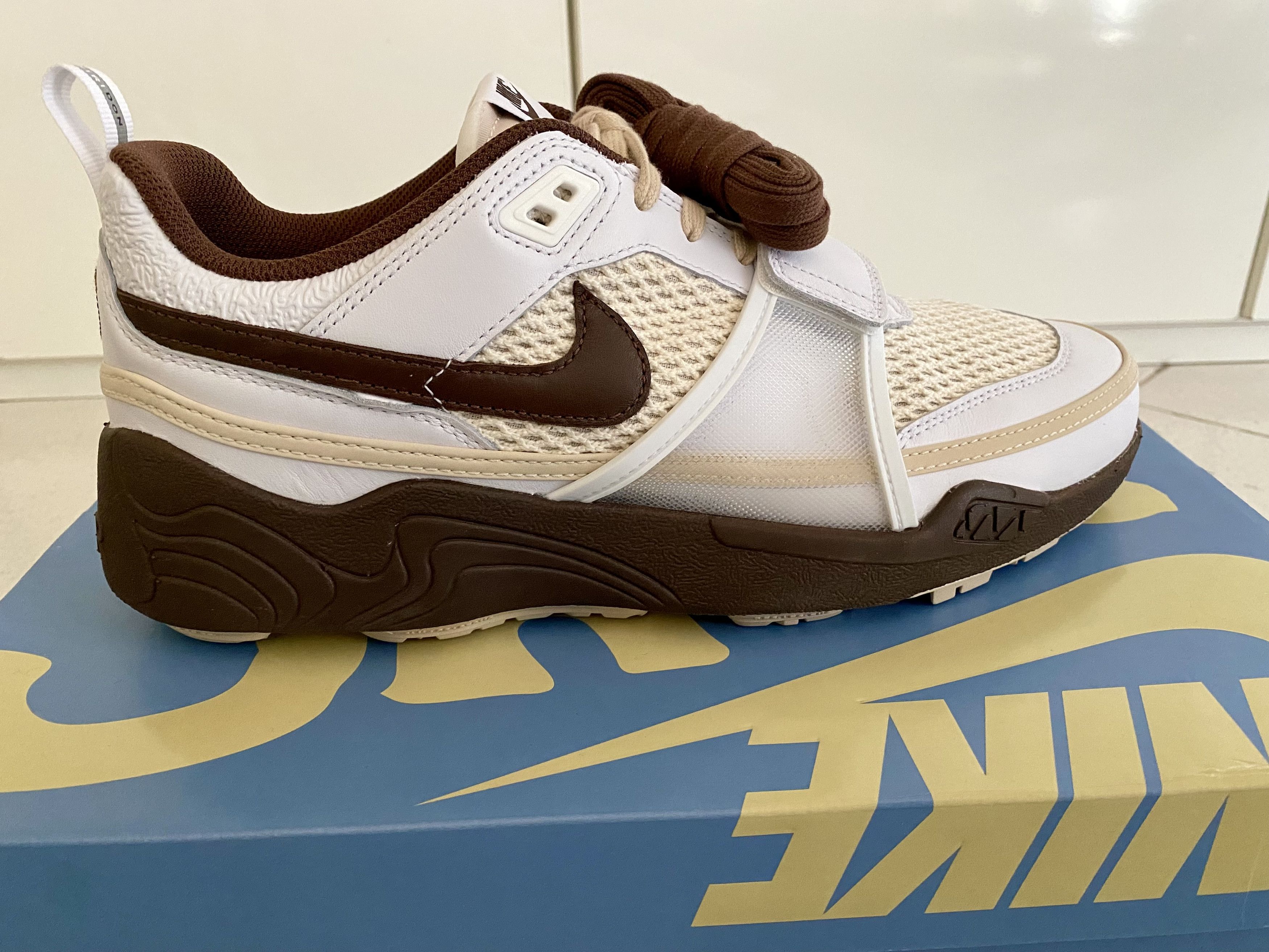 Nike × Travis Scott Nike X Travis Scott Zoom Field Jaxx Size US 11.5 / EU 44-45 - 4 Thumbnail