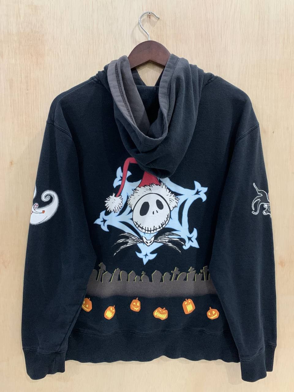 Disney Vintage Tim Burton's Nightmare Before Christmas Movie Hoodie Size US S / EU 44-46 / 1 - 2 Thumbnail