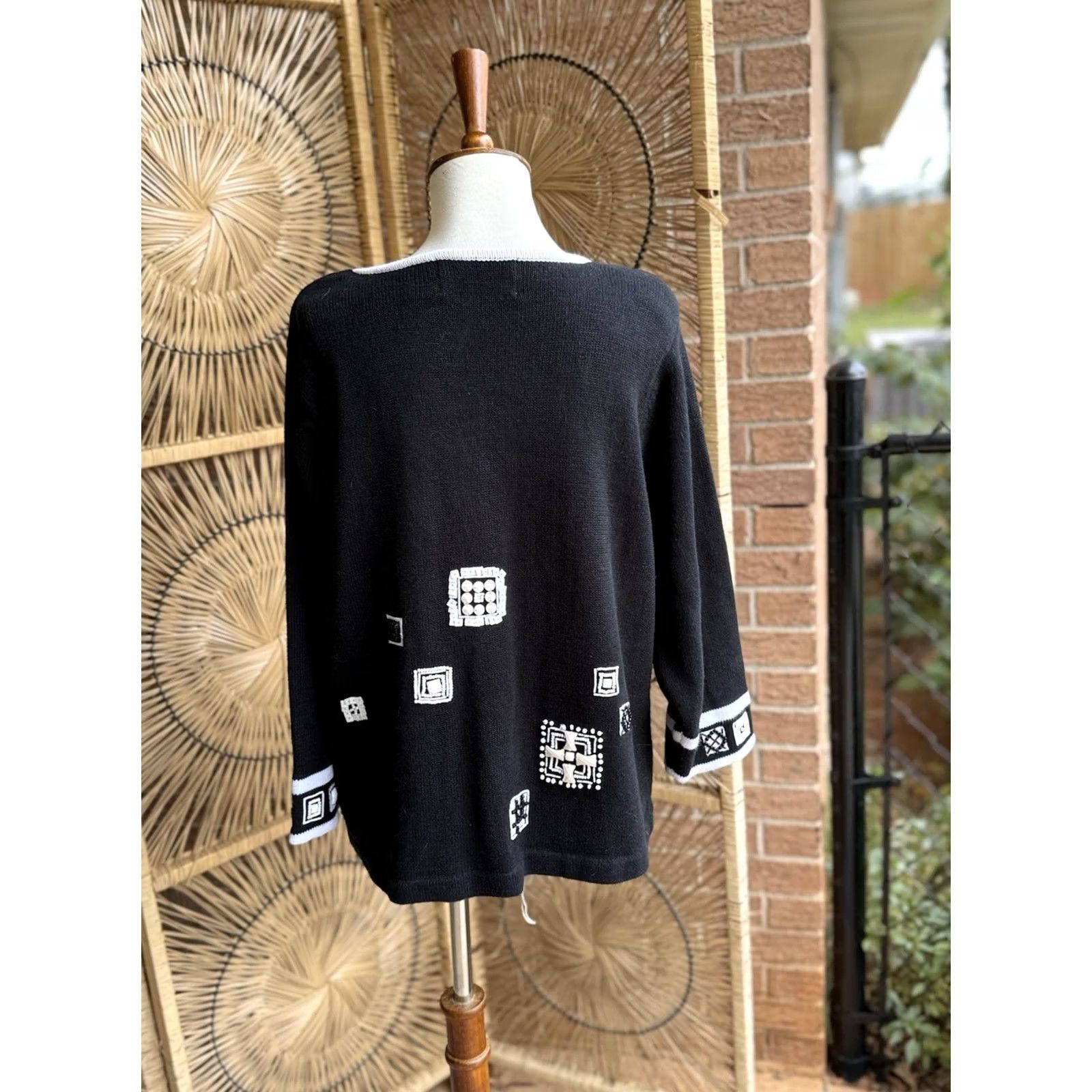 Vintage VINTAGE Design Options Sweater Women Cardigan 3/4 Sleeve Black White Designer Philip & Jane Gordon L Med Womens Size L / US 10 / IT 46 - 5 Thumbnail