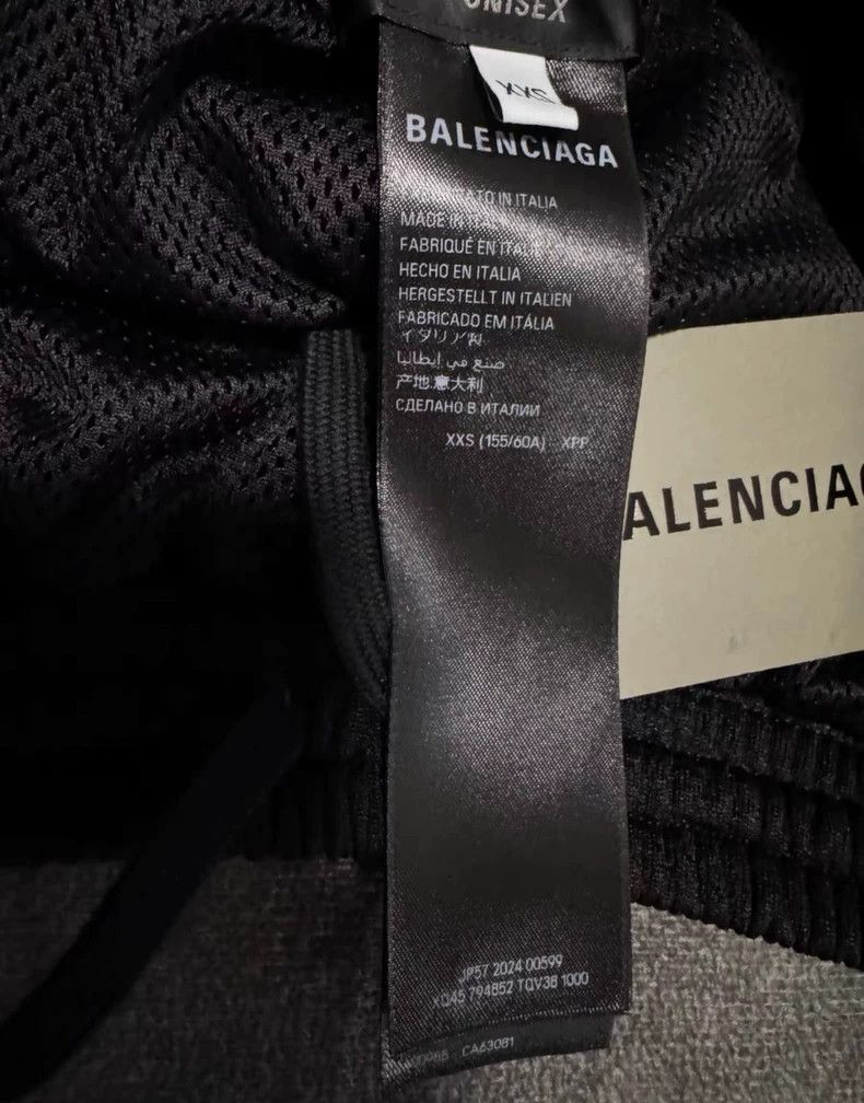 Balenciaga Balenciaga size XXS Double Ring Flame Netball Shorts Size US 27 - 4 Thumbnail