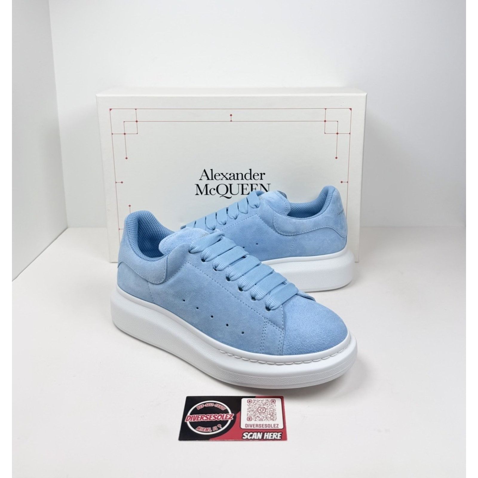 Alexander McQueen Size 7US - Alexander McQueen Oversized Powder Blue NEW Size US 7 / EU 40 - 1 Thumbnail