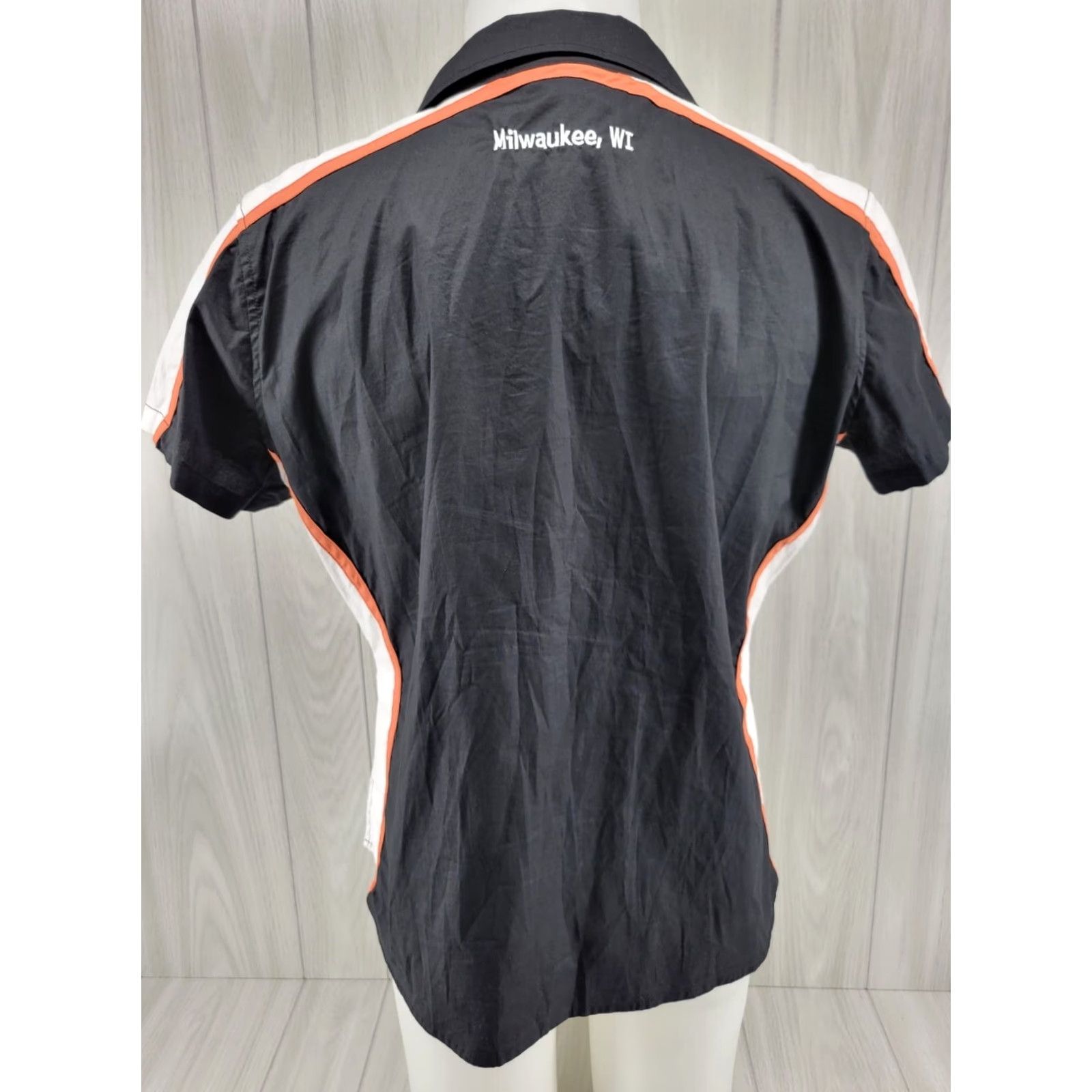 Harley Davidson Harley-Davidson Museum Womens Size 1W Button-Up Collar Shirt Milwaukee WI Black Short Sleeve Classic Fit Mens Womens Girls? Size XS / US 0-2 / IT 36-38 - 7 Thumbnail