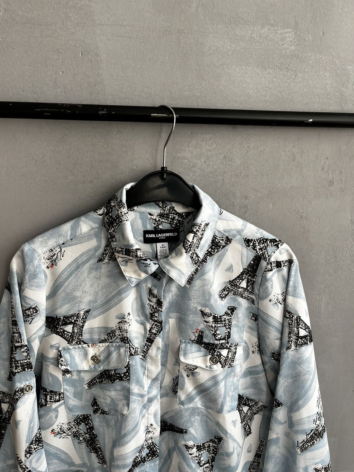 Designer × Karl Lagerfeld Karl Lagerfeld Paris France Eiffel Tower Print button shirt Size US S / EU 44-46 / 1 - 4 Thumbnail
