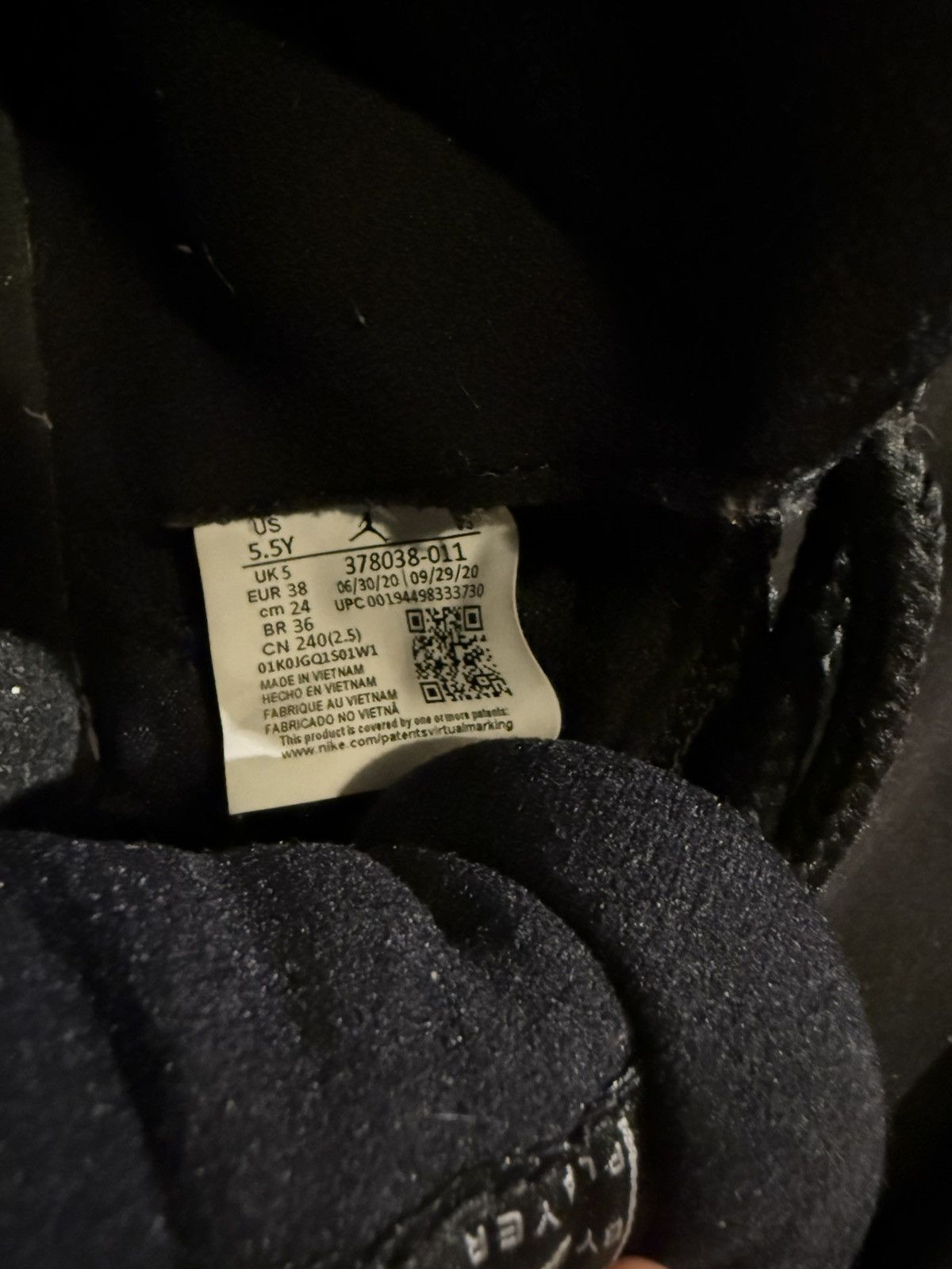 Jordan Brand Air Jordan 11 Retro GS 'Jubilee / 25th Anniversary' Size US 5.5 / EU 38 - 5 Thumbnail