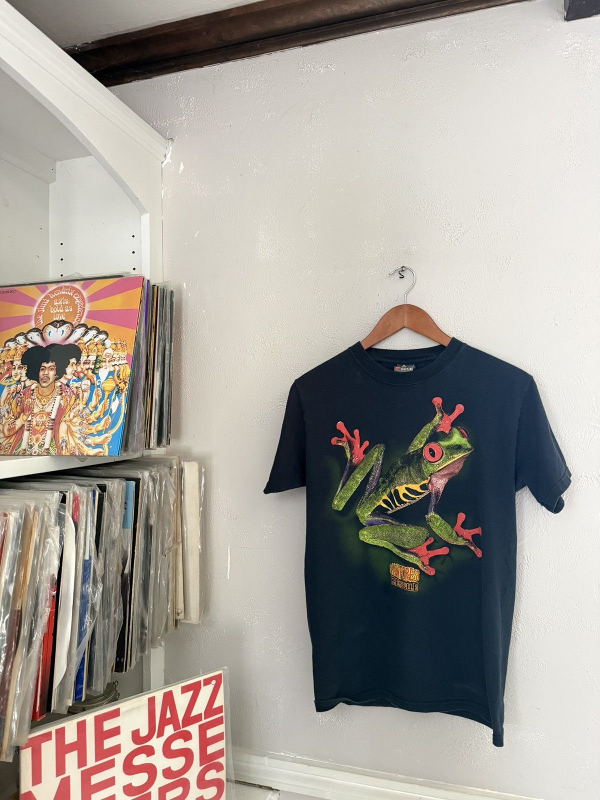 Vintage 90s Heavyweight 100% BEEFY Cotton Frog tee Size S Size US S / EU 44-46 / 1 - 1 Thumbnail