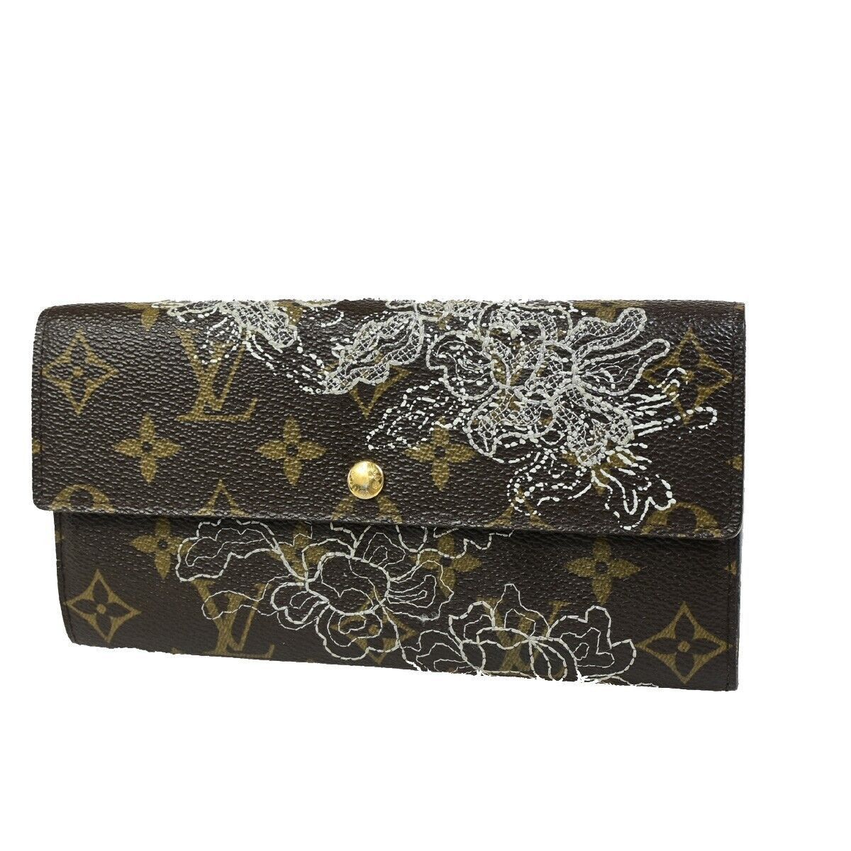 Louis Vuitton Sarah Brown Canvas Wallet (Pre-Owned) Size ONE SIZE - 1 Thumbnail