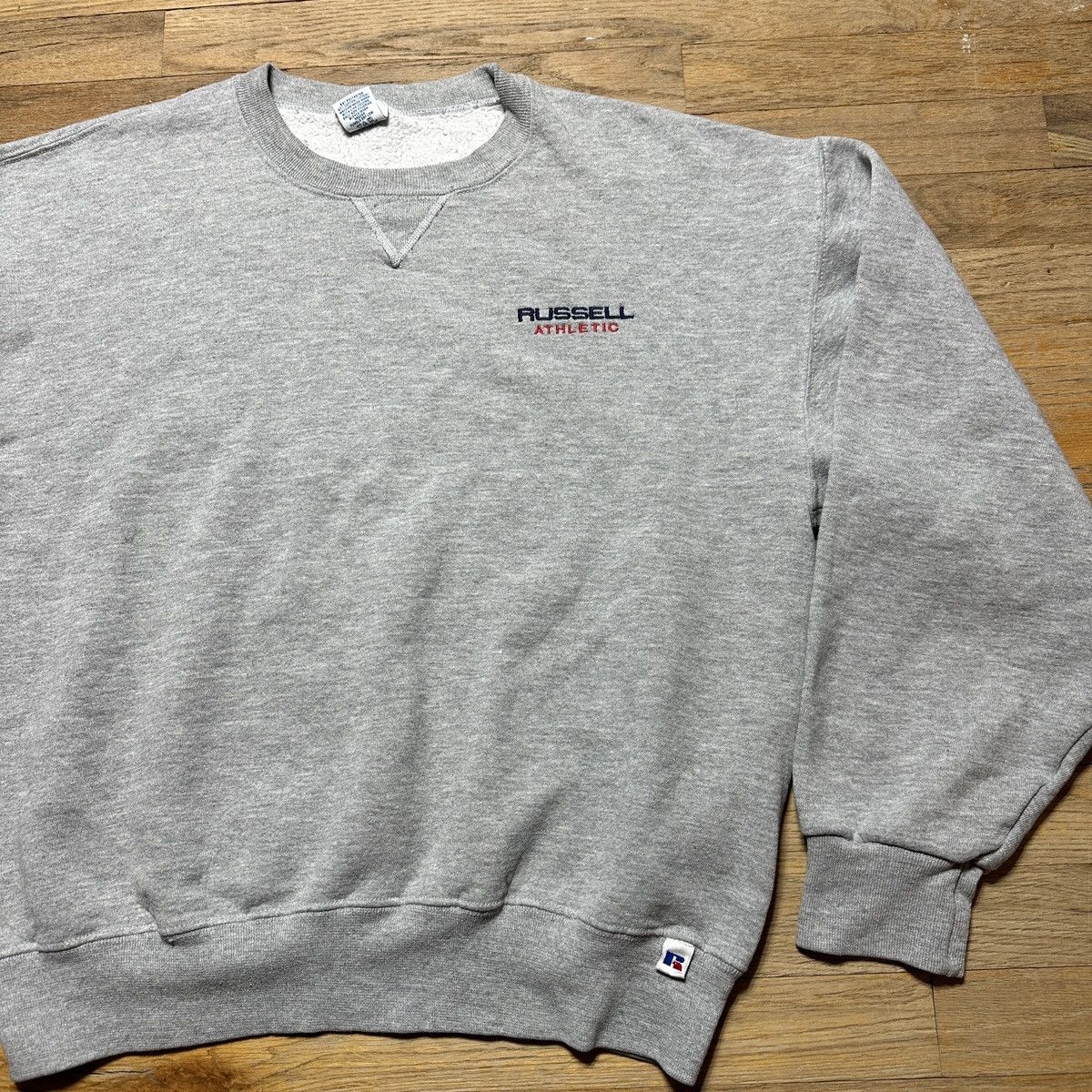 Russell Athletic Vintage Russell sweatshirt Size US L / EU 52-54 / 3 - 3 Thumbnail