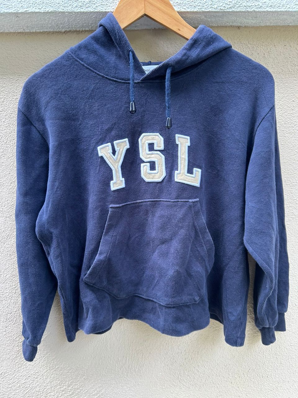 Yves Saint Laurent HOODIE CROPTOP YSL SPELLOUT Size L / US 10 / IT 46 - 1 Thumbnail