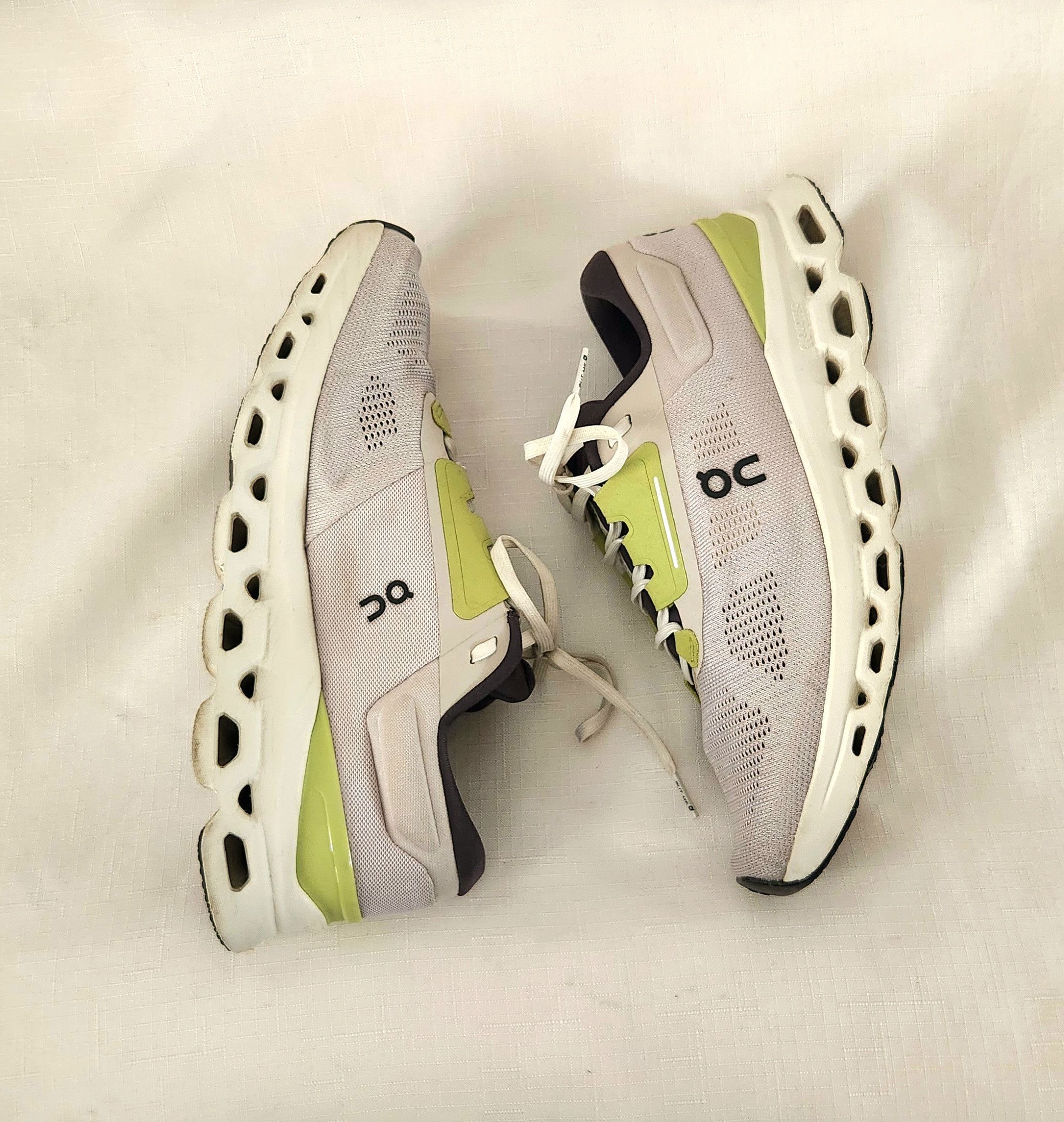 On ON CLOUDSTRATUS 3 On Cloudstratus 3 3MD30112143 Pearl Ivory Size US 8.5 / EU 41-42 - 6 Thumbnail