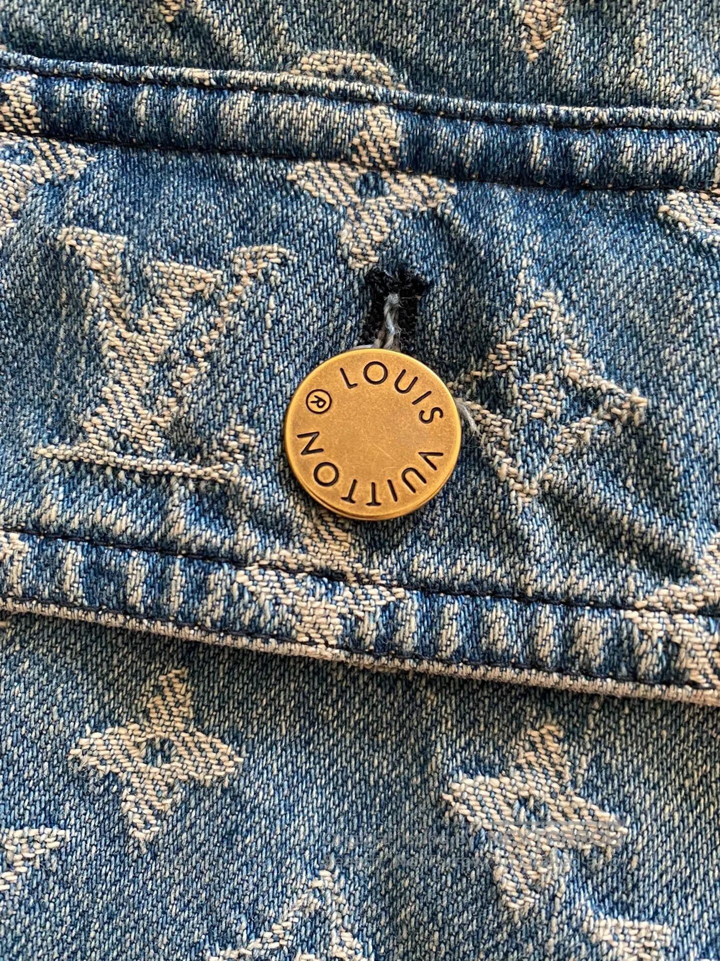 Louis Vuitton Louis Vuitton Supreme Denim Jacket Size 44. Size US S / EU 44-46 / 1 - 2 Thumbnail