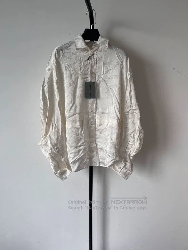 Balenciaga Balenciaga Full Print Logo Long Sleeve Shirt Size S / US 4 / IT 40 - 1 Thumbnail
