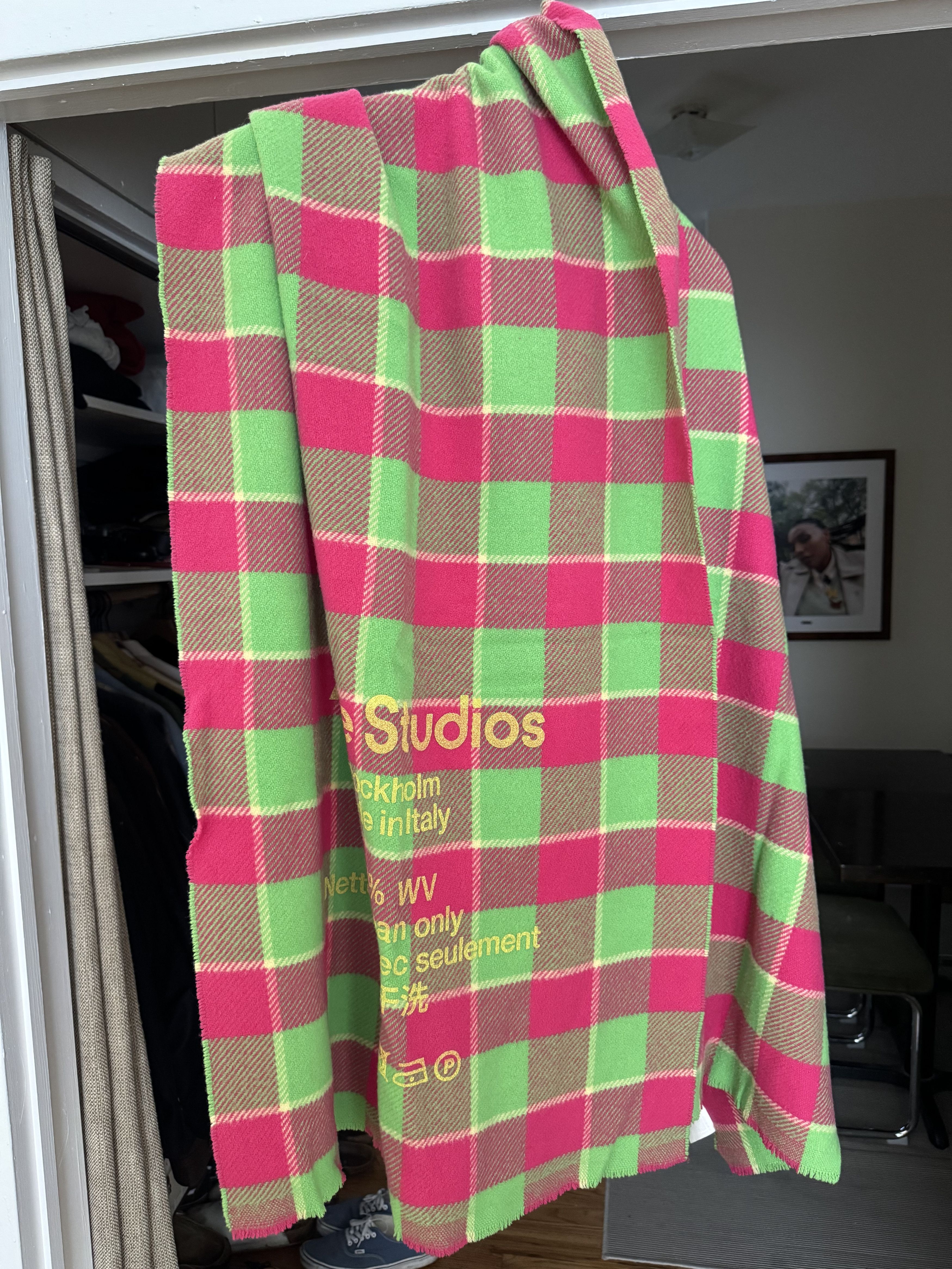 Acne Studios Acne Studios Oversized Tartan Wool Scarf Size ONE SIZE - 2 Thumbnail