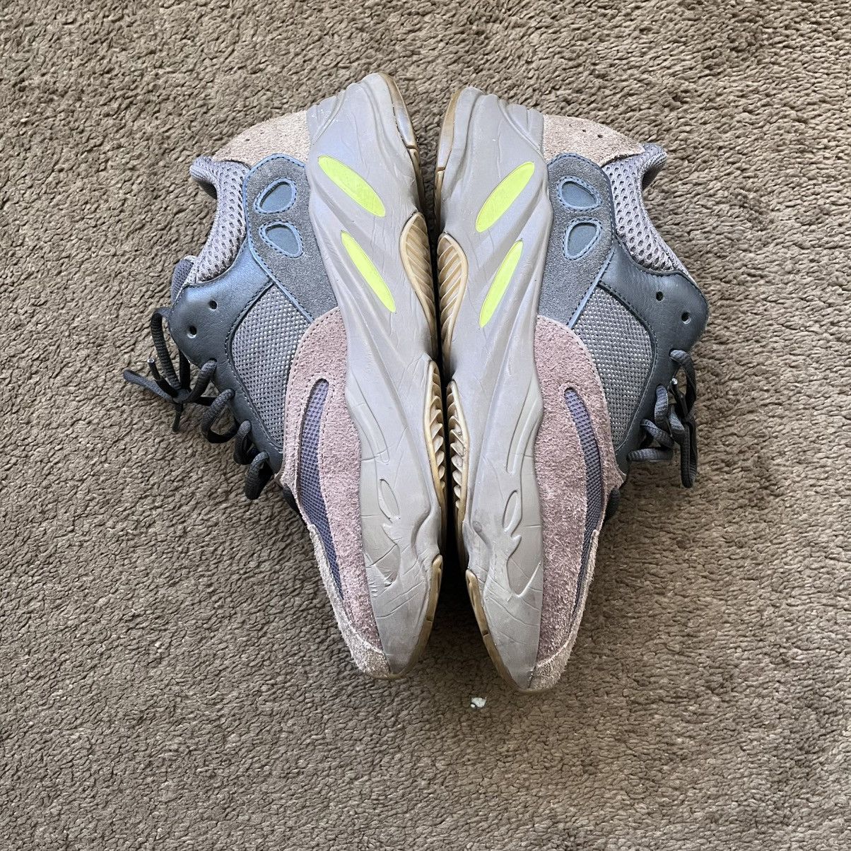 Yeezy Yeezy 700 Mauve Size US 9.5 / EU 42-43 - 3 Thumbnail
