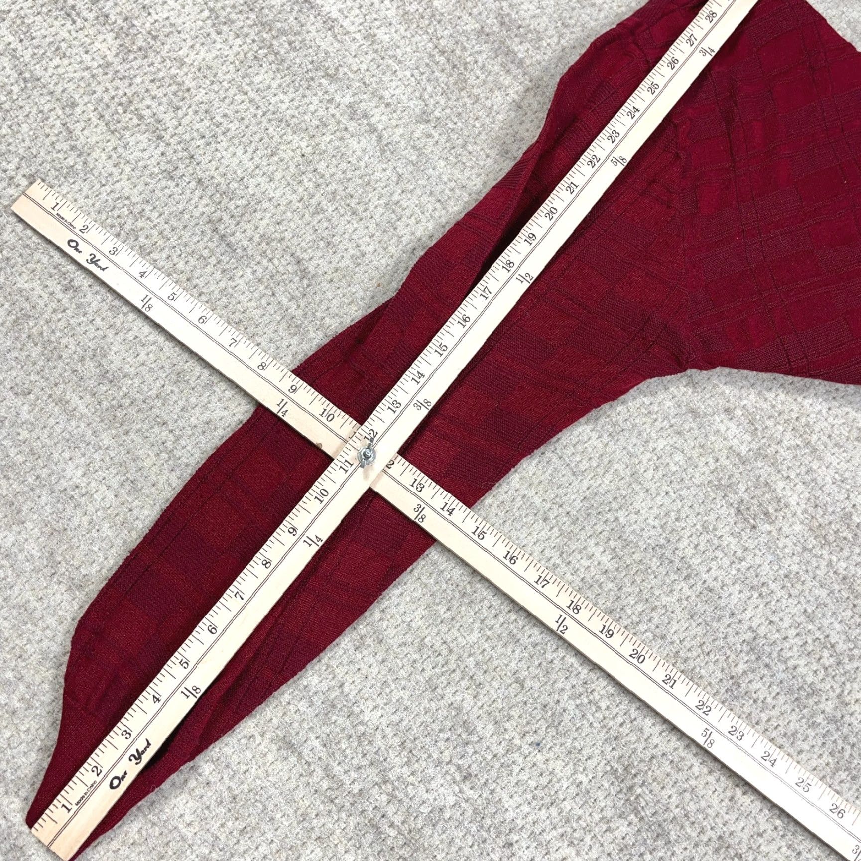 Dockers Pendelton Sweater Men Large Red Mercerized Cotton V Neck Geometric Grandpa Golf Size US L / EU 52-54 / 3 - 7 Thumbnail