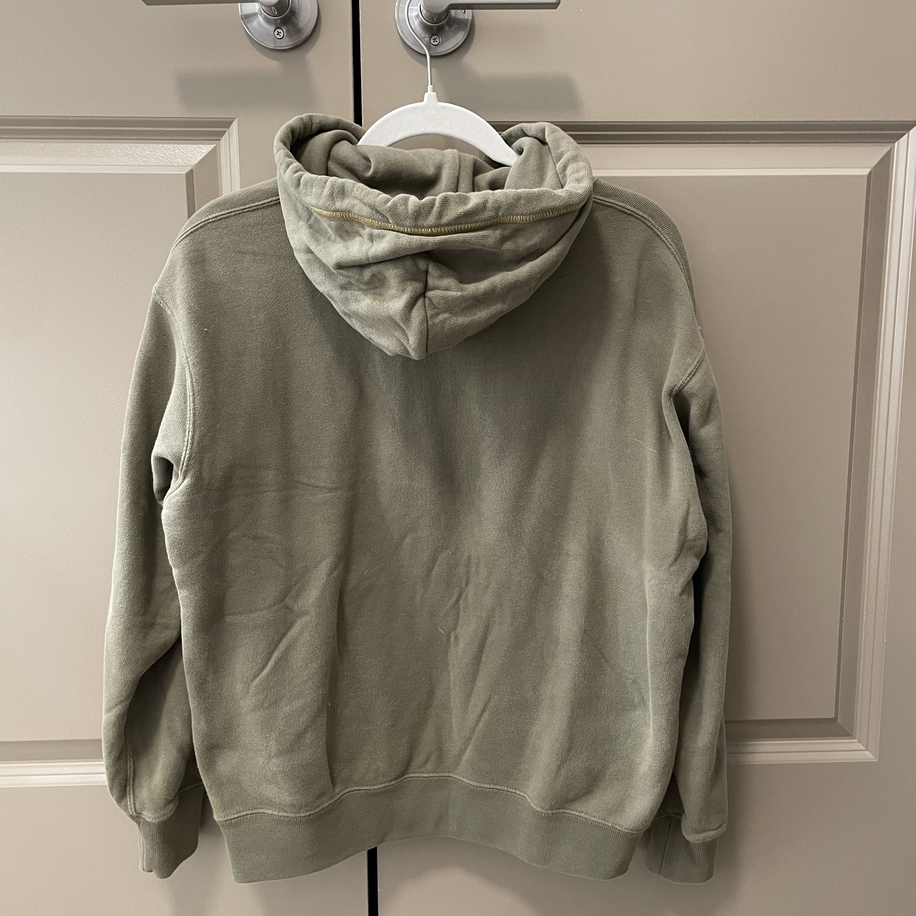 JW Anderson × Uniqlo Uniqlo JW Anderson Green Hoodie Size US S / EU 44-46 / 1 - 2 Thumbnail