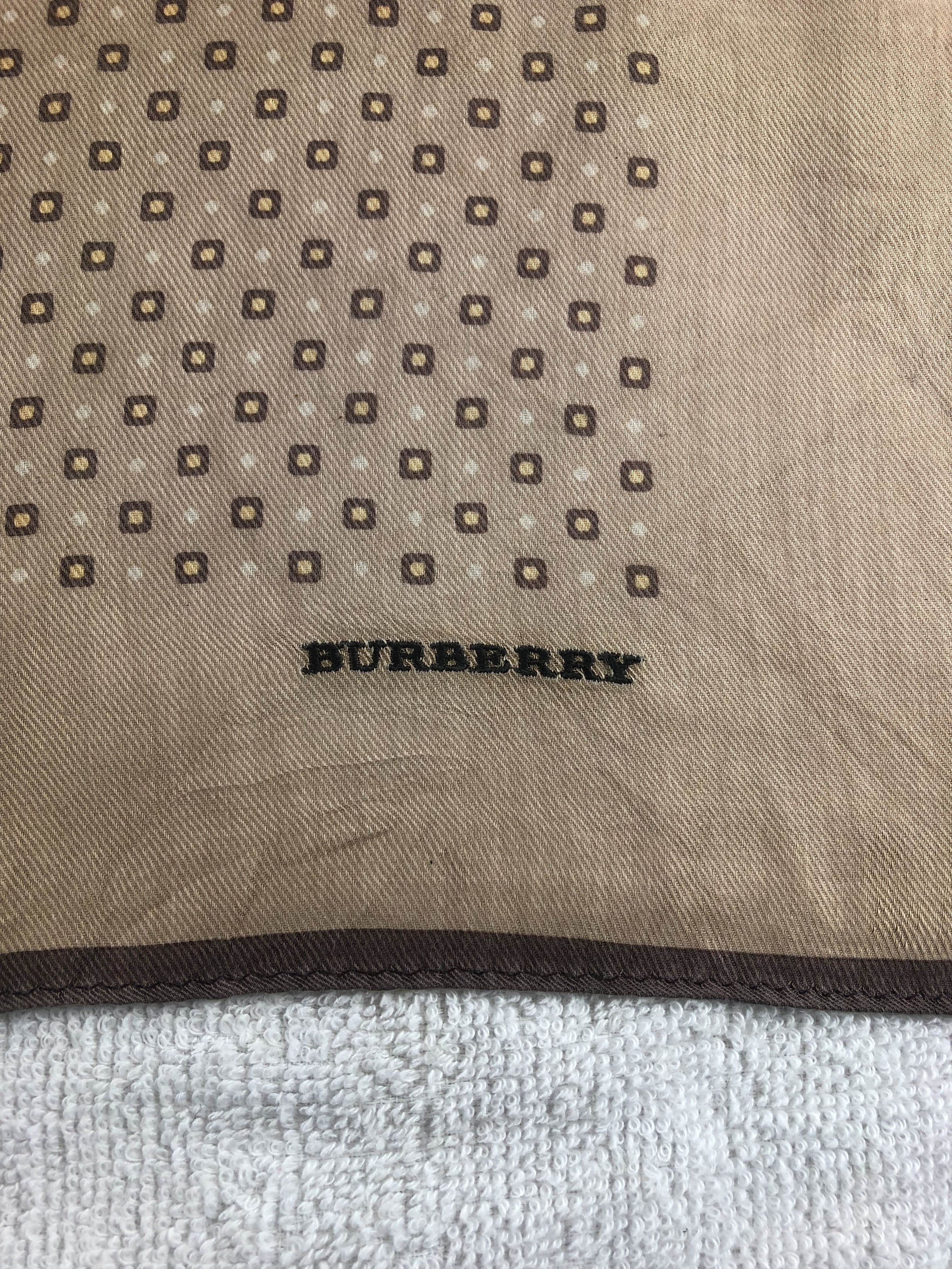 Burberry Burberry Handkerchief / Bandana / Neckerchief Size ONE SIZE - 5 Thumbnail