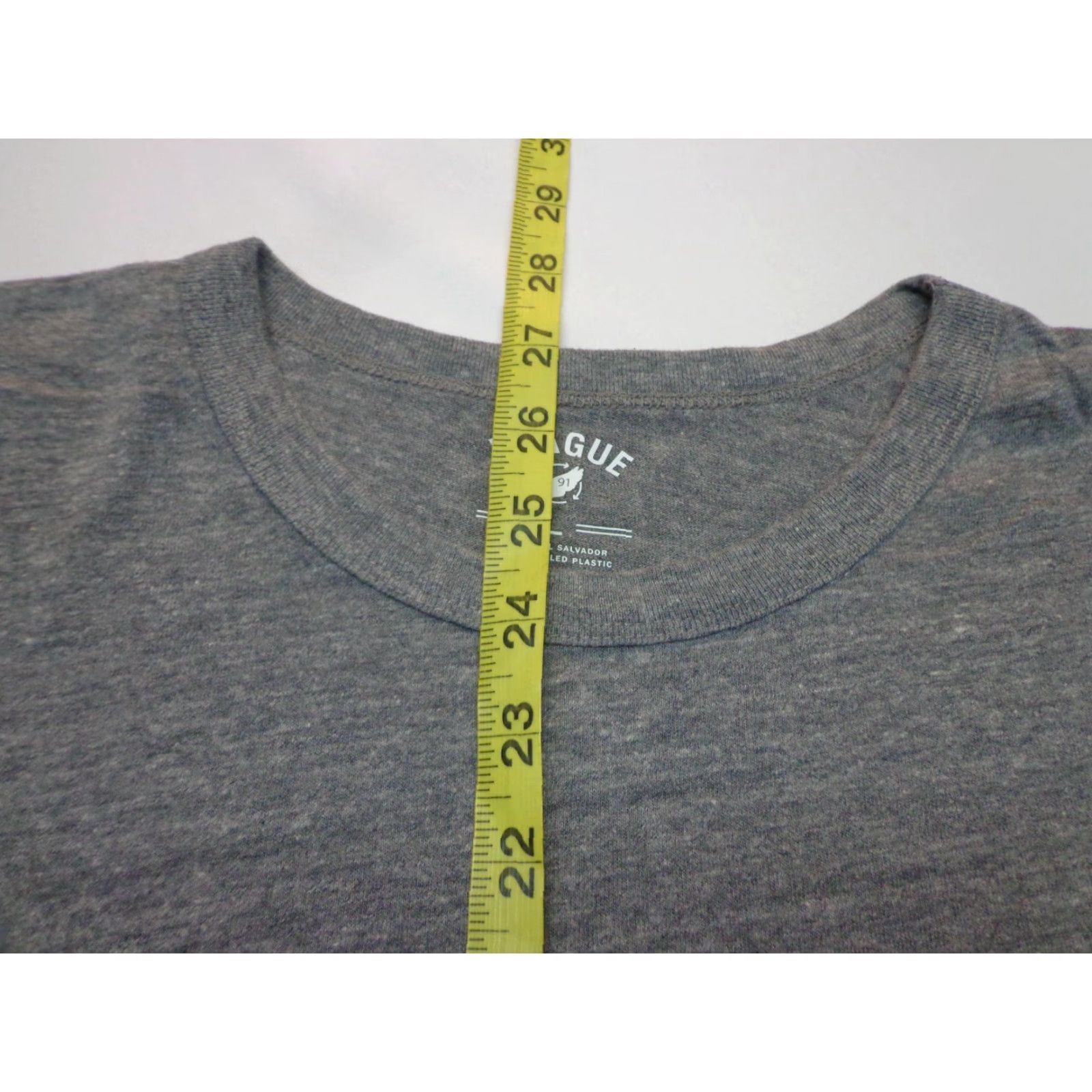 Vintage League Livin' The Soggy Life - Sunny Place For Shady People Gray T Shirt L Mens Adult Short Sleeve Shirt Size US L / EU 52-54 / 3 - 7 Thumbnail