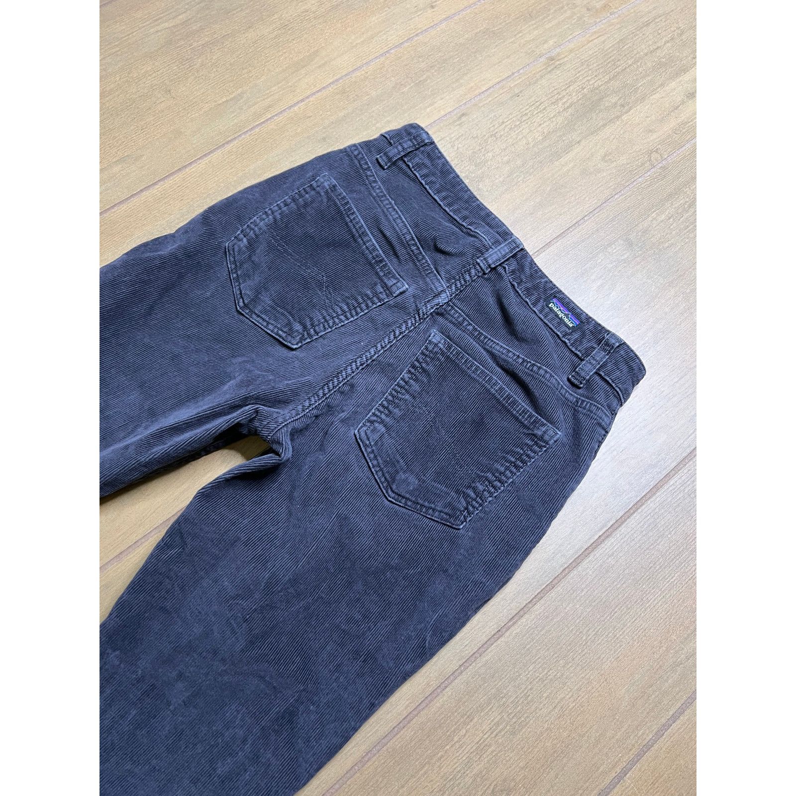 Patagonia Patagonia Organic Cotton Corduroy Pants Womens 26 Gray Size 26" / US 2 / IT 38 - 10 Thumbnail