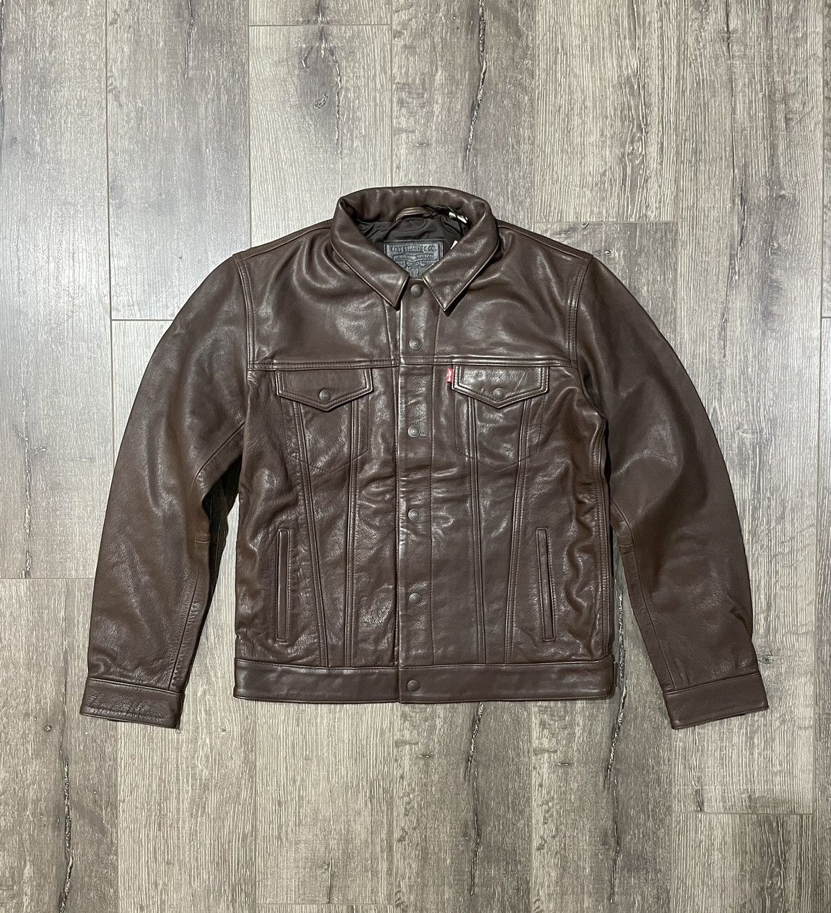 Levi's Vintage Levis Heavy Genuine Leather Trucker Jacket Size US L / EU 52-54 / 3 - 2 Thumbnail
