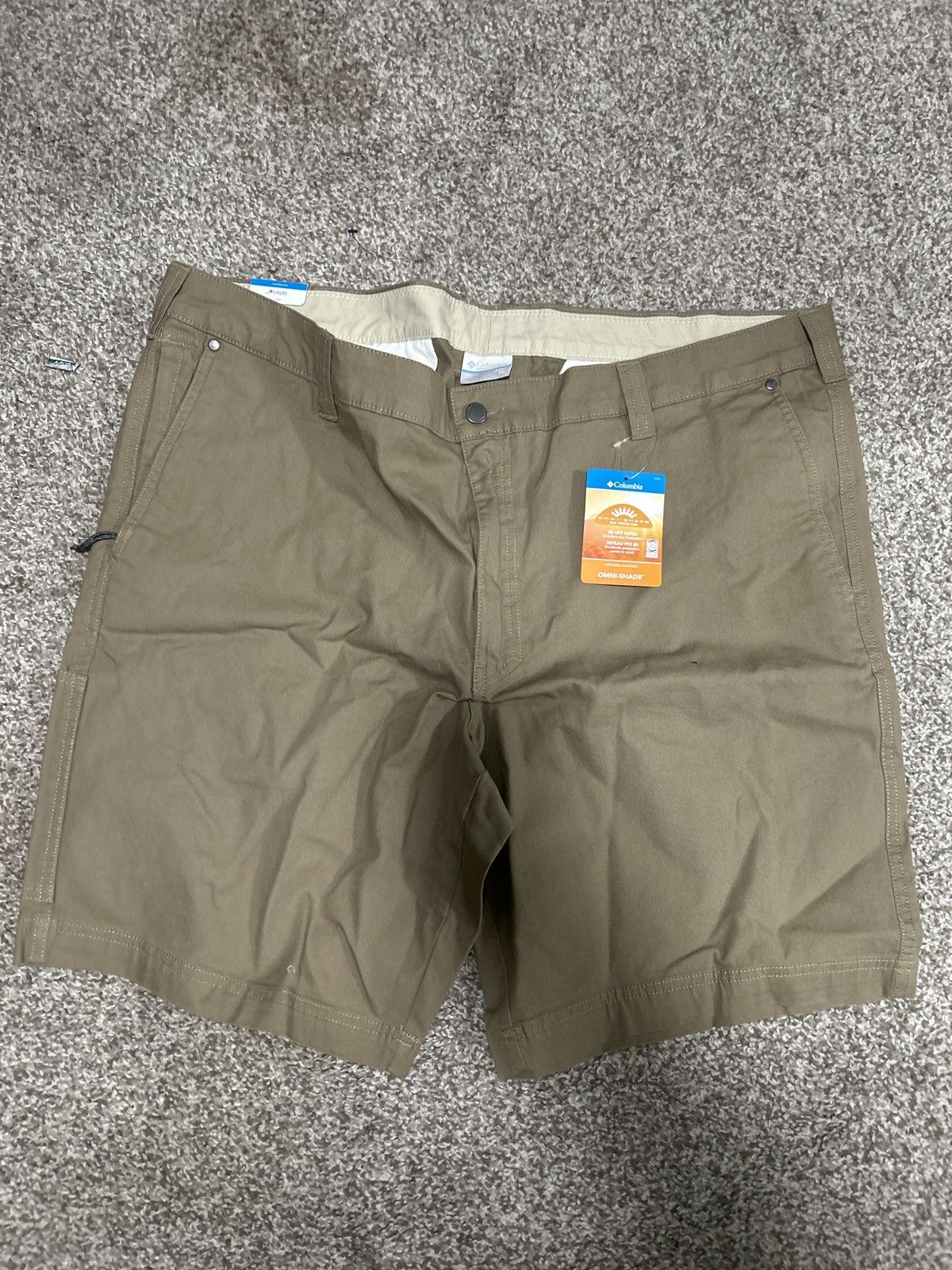 Columbia Columbia shorts size 44 brand new Size US 44 / EU 60 - 1 Thumbnail