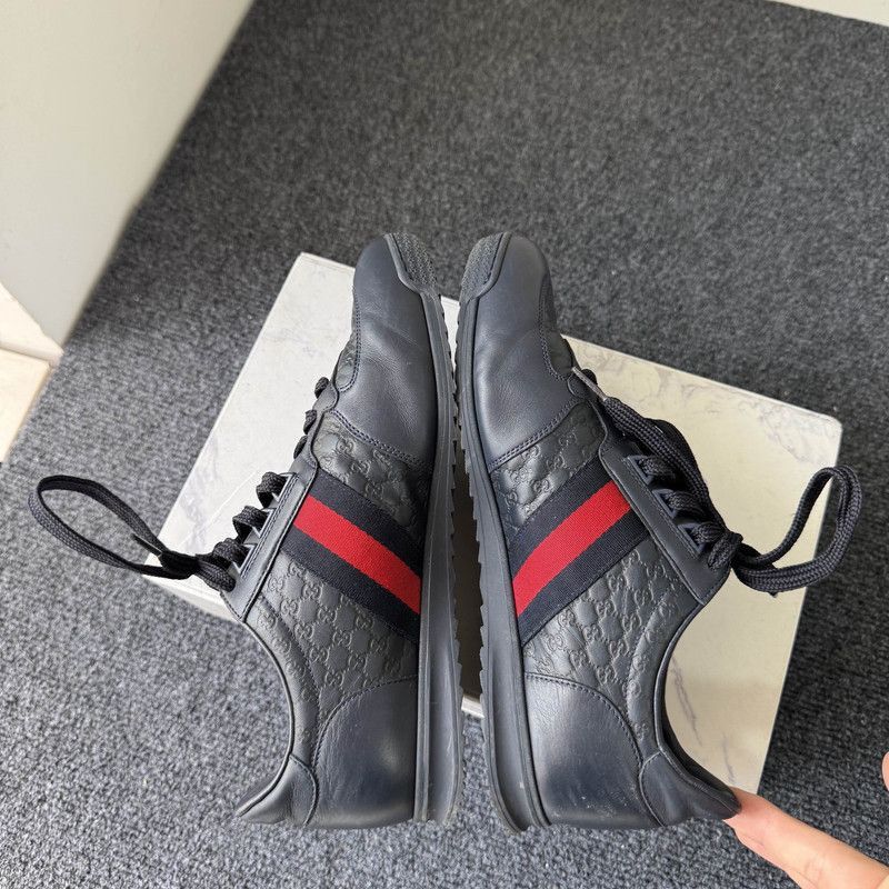 Gucci Gucci Low-Top Casual Sneakers with Red Stripe -2508 Size US 8 / EU 41 - 7 Thumbnail