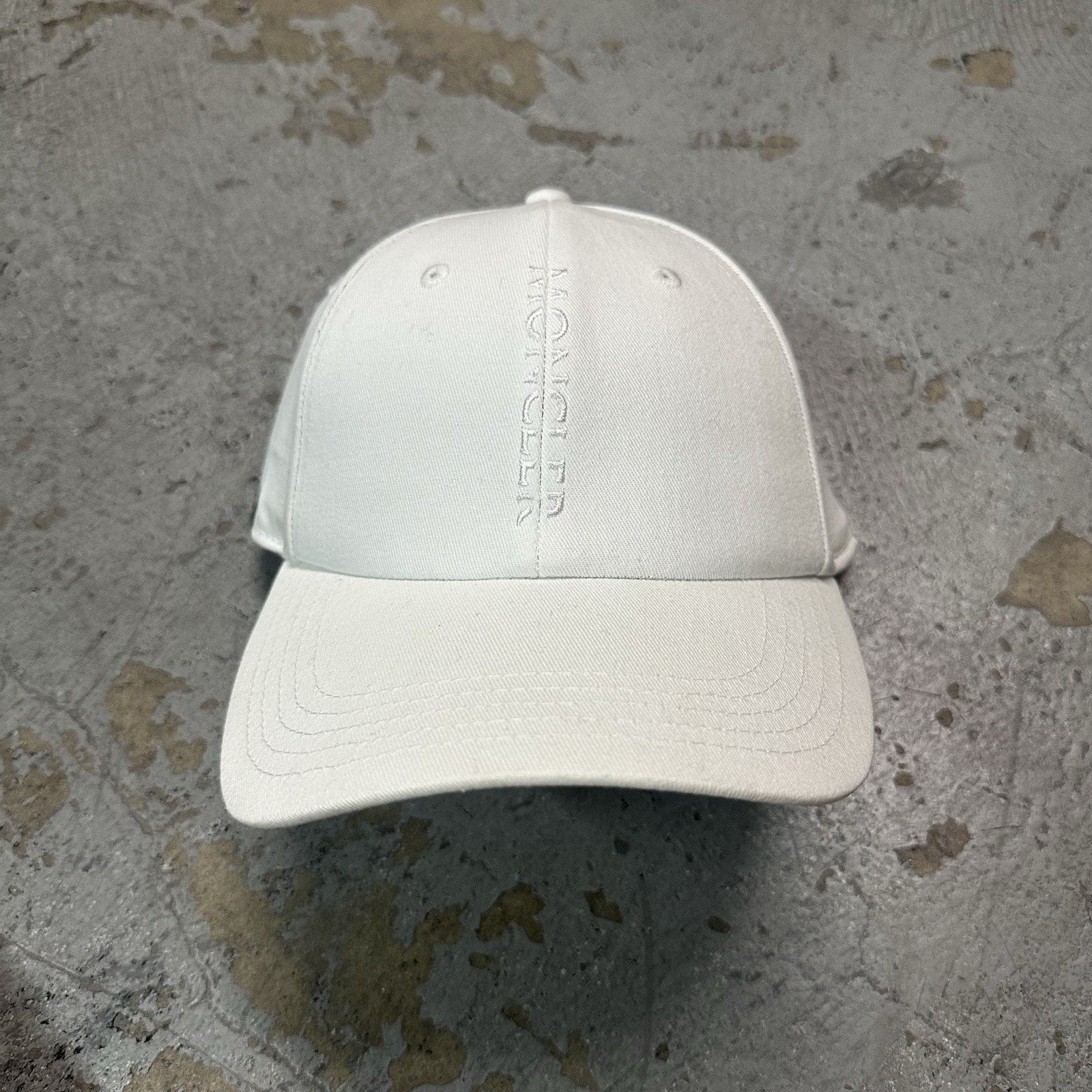 Moncler NWT Moncler Gabardine White Baseball Cap Hat NEW Designer Size ONE SIZE - 6 Thumbnail