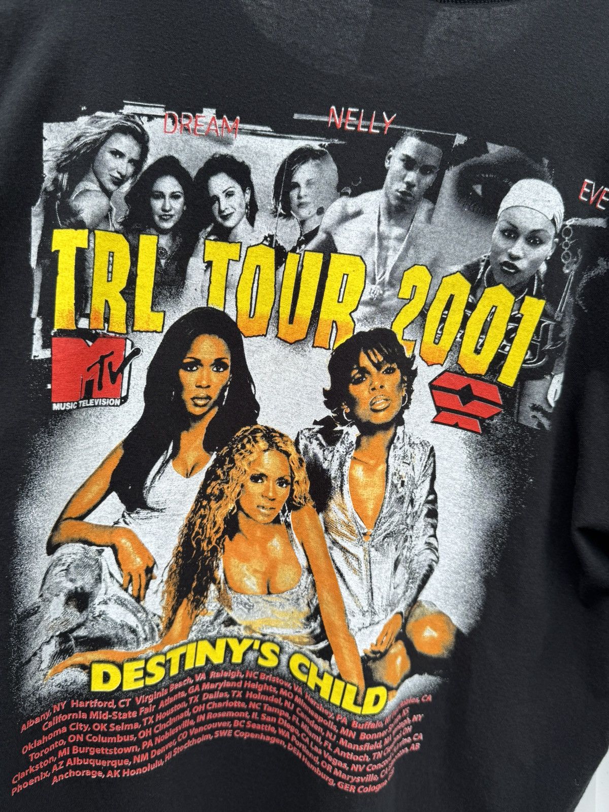Vintage 💥Vintage Destiny’s Child I’m a Survivor 2001 RapTee T-Shirt Size US XXL / EU 58 / 5 - 4 Thumbnail