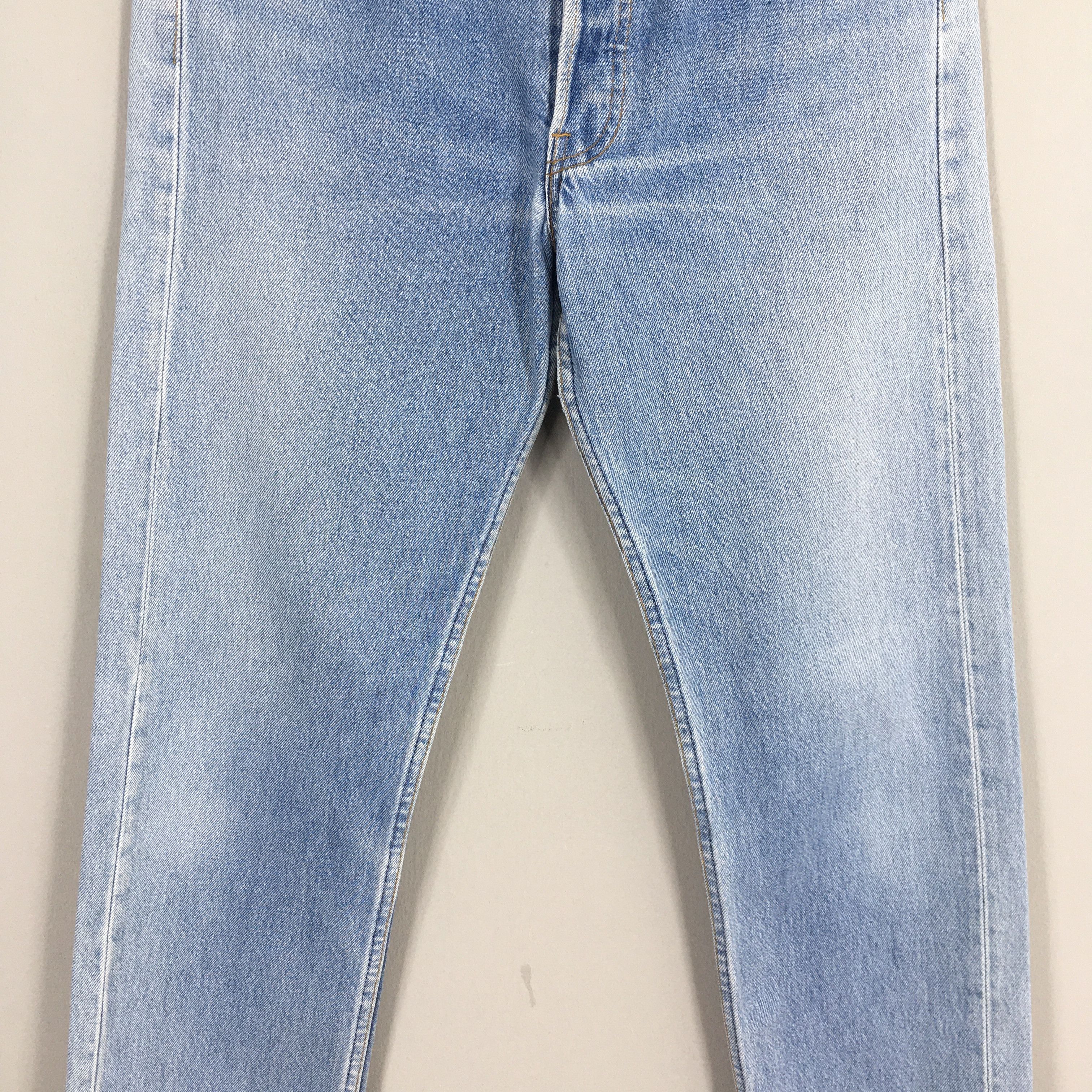 Levi's Size 28x27.5 Vintage 80s Levi's 501 Faded Blue Jeans S147 Size US 28 / EU 44 - 3 Thumbnail