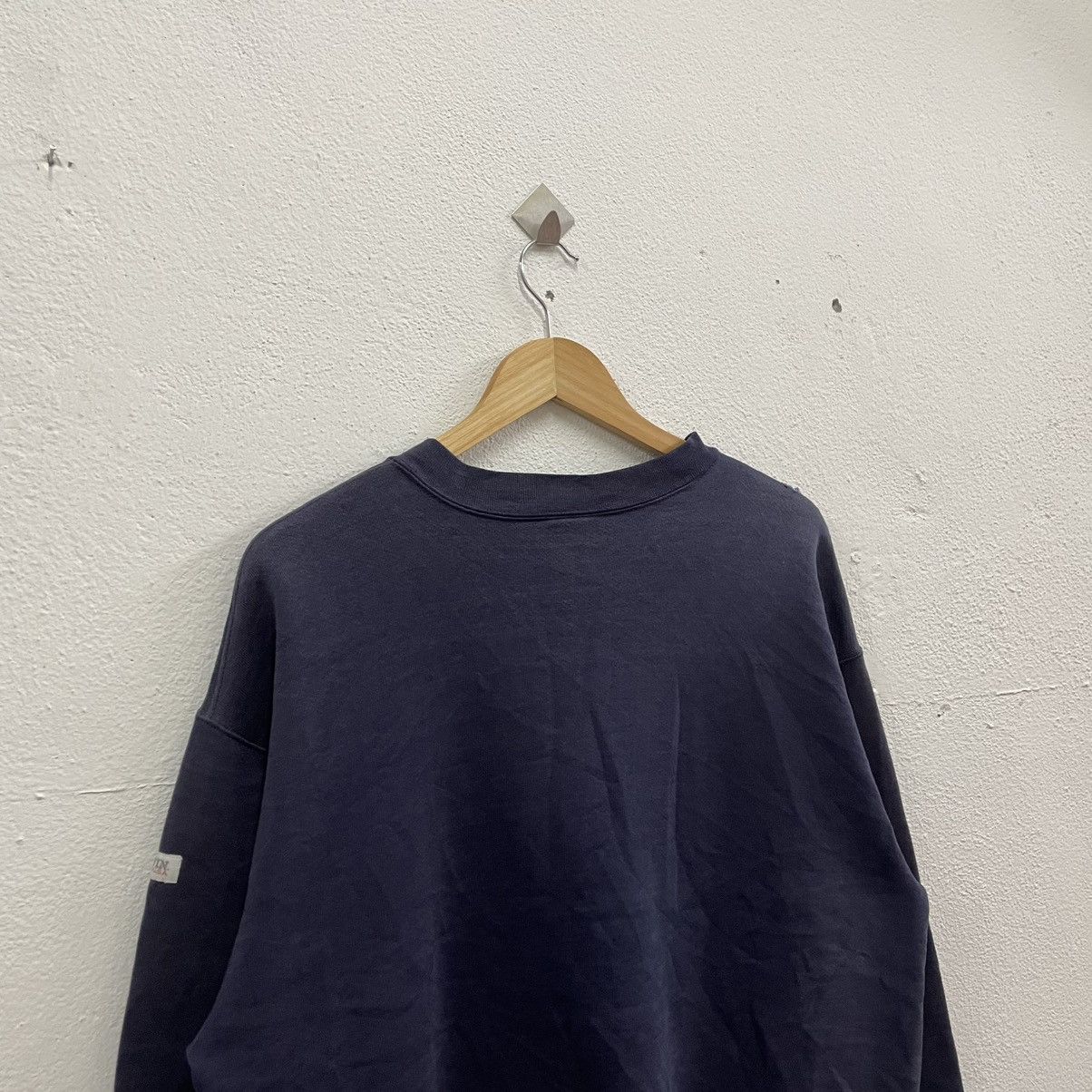 Edwin × Vintage 🔥Vintage Edwin Sports Fighting Wolves Sun Faded Sweatshirts Size US M / EU 48-50 / 2 - 3 Thumbnail