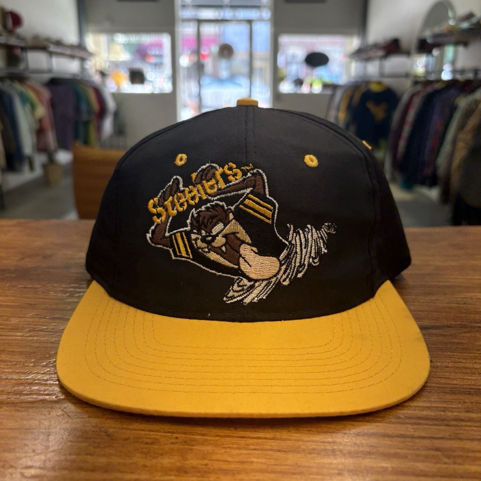 Logo 7 Vintage 90s NFL Steelers X Taz Looney Toons Snap Back Hat Size ONE SIZE - 1 Thumbnail
