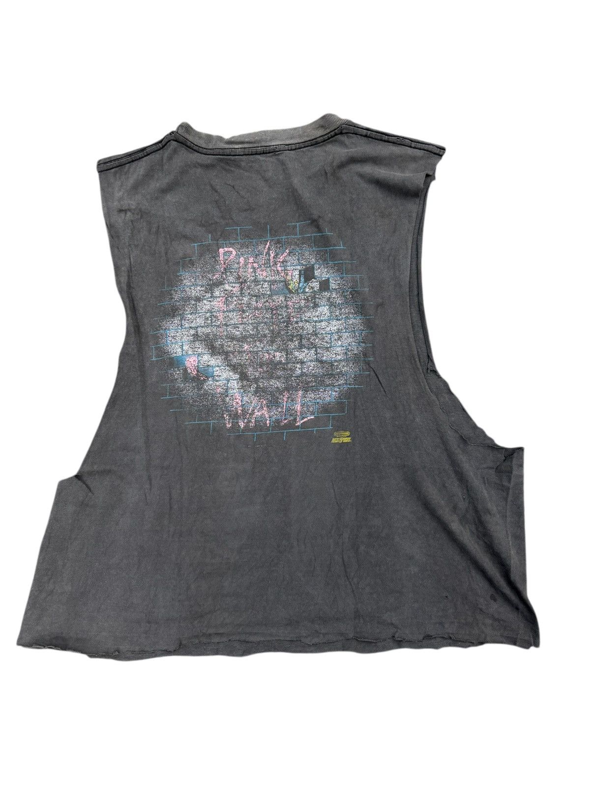 Vintage Vintage distress thrashed pink floyd the wall winterland 90s Size US XL / EU 56 / 4 - 2 Thumbnail