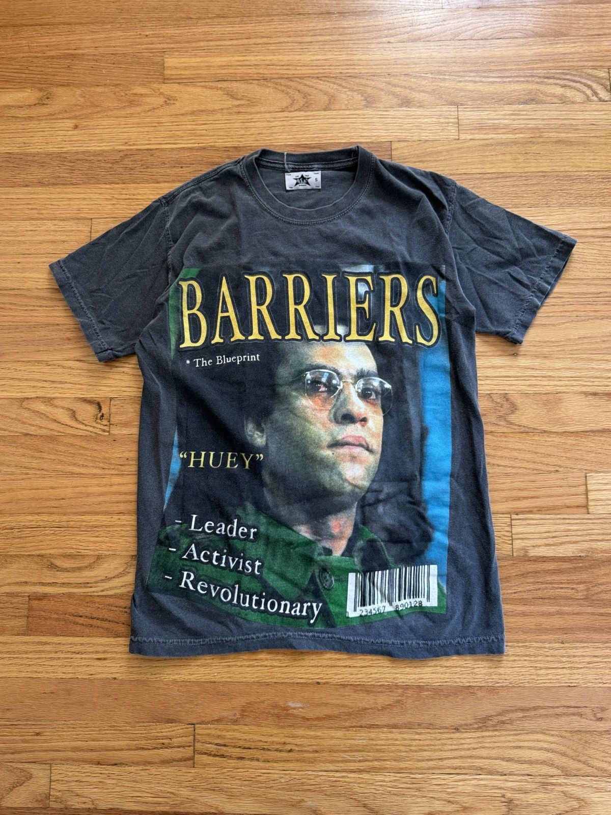Barriers Barriers Huey P. Newton Tee Size US S / EU 44-46 / 1 - 1 Thumbnail