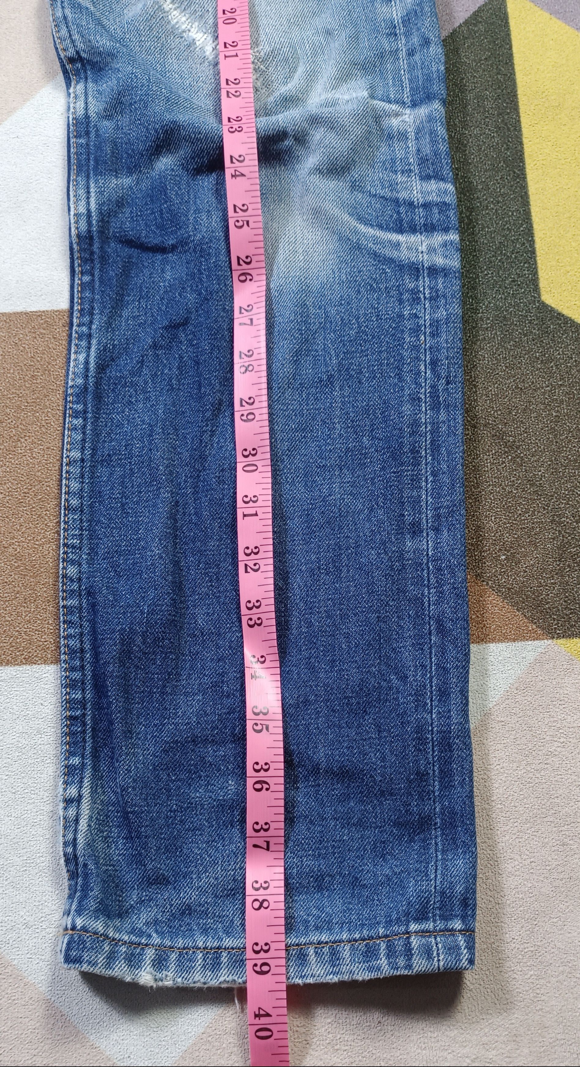 A.P.C. A.P.C Jean Droit Etroit Full Selvedge Distressed Jeans Size US 32 / EU 48 - 22 Thumbnail