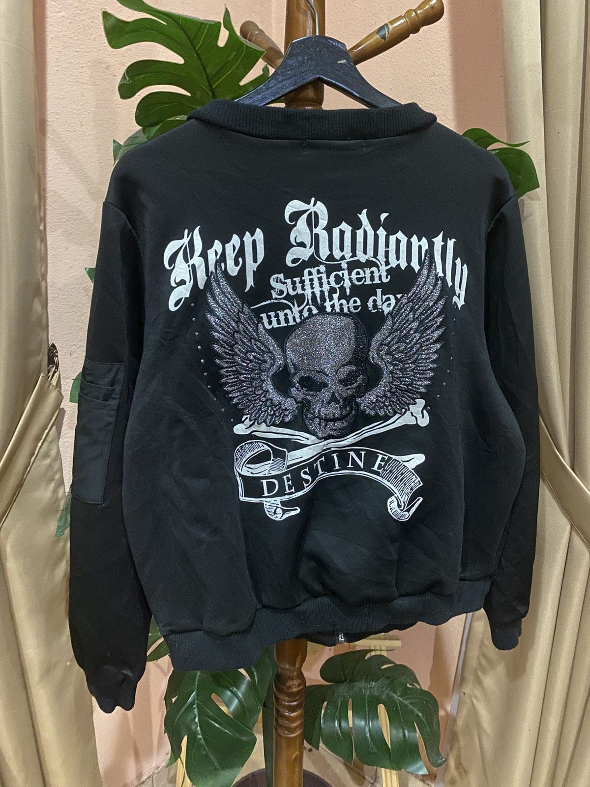 Vintage Vintage Gothic Skull Bomber– “Keep Radiantly” Winged Skull Size US M / EU 48-50 / 2 - 8 Thumbnail