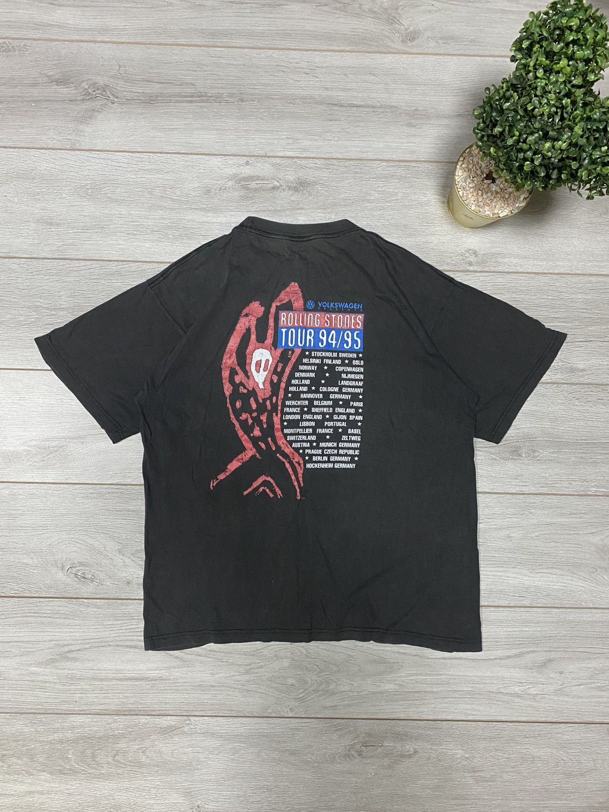 The Rolling Stones Rolling Stones 94 vintage Voodo Tour volkswagen faded Shirt Size US XL / EU 56 / 4 - 2 Thumbnail