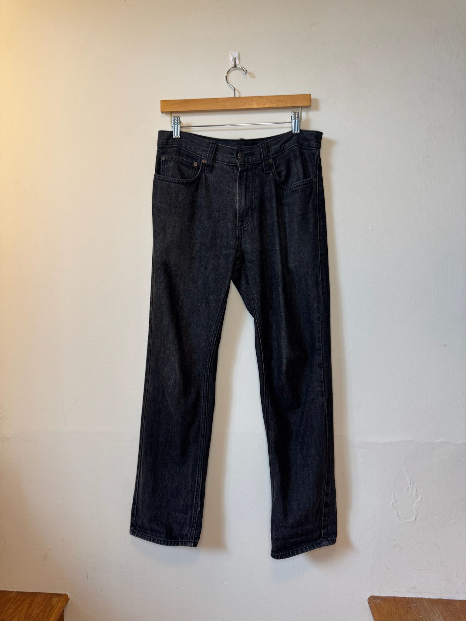 Old Navy Old Navy Vintage-Style Faded Black Jeans (31x30) Size US 30 / EU 46 - 1 Thumbnail