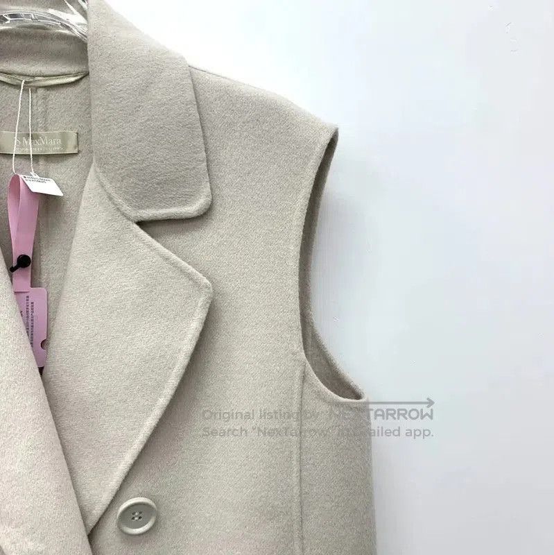 Max Mara MaxMara Beige Wool Women's Coat . Size M / US 6-8 / IT 42-44 - 3 Thumbnail
