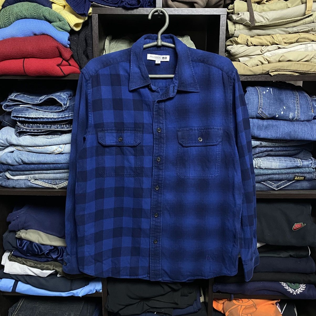JW Anderson × Uniqlo Luxury Uniqlo x JWanderson small logo y2k designer shirt Size US S / EU 44-46 / 1 - 1 Thumbnail
