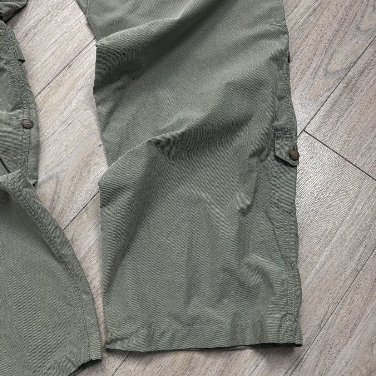 Marlboro Vintage Marlboro Classics Y2K Utility Cargo Beige Pants Size US 33 - 13 Thumbnail