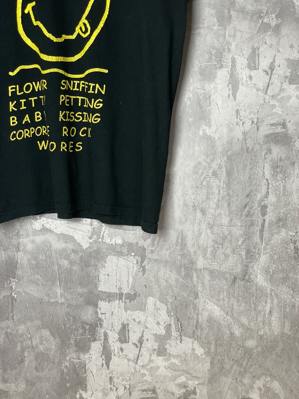Band Tees × Nirvana × Vintage Nirvana Smiley face vintage t shirt Size US M / EU 48-50 / 2 - 5 Thumbnail