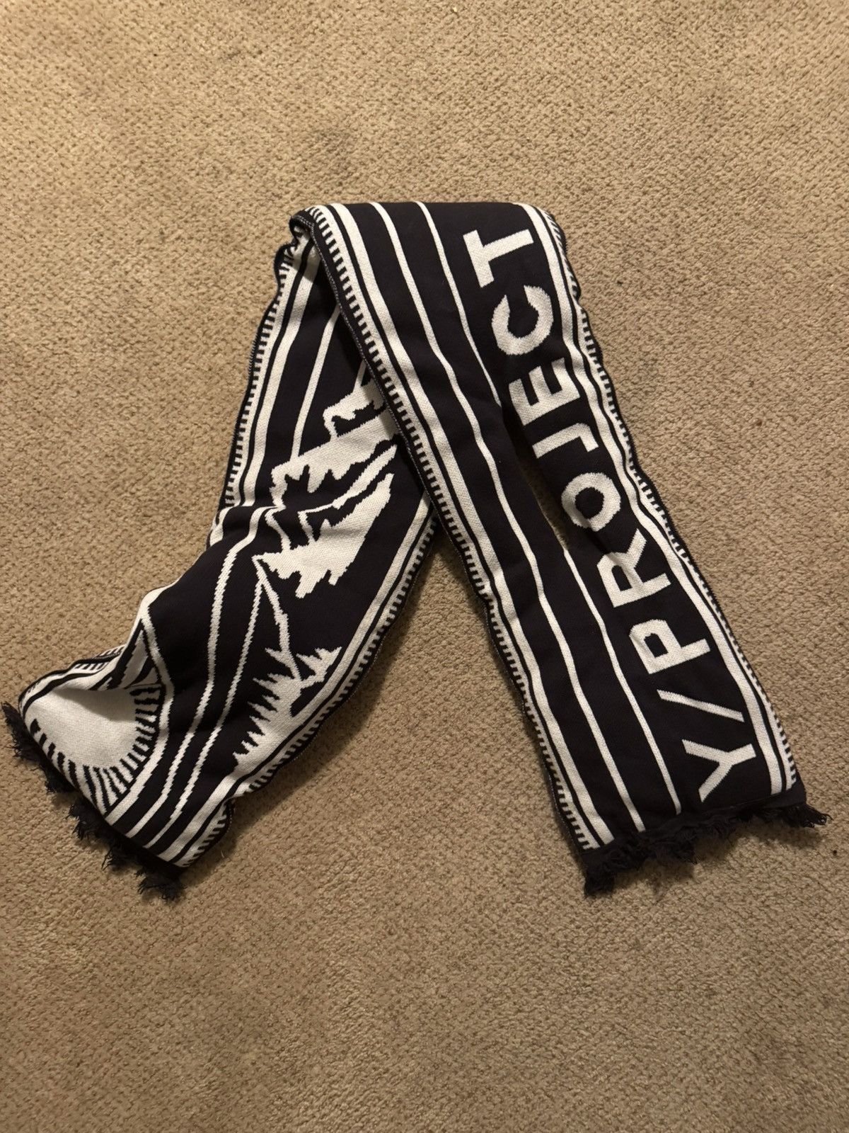 Y/Project Y/ Project 21aw Pillow Scarf | Grailed