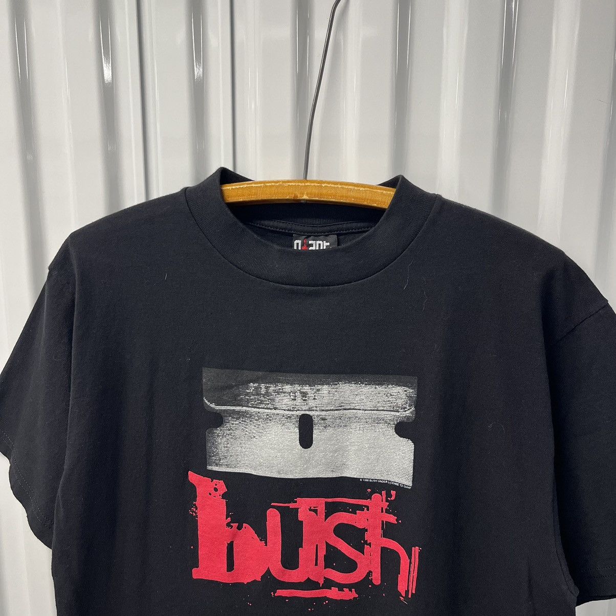 Rare Vintage 90s Bush Razorblade Suitcase Band Tee