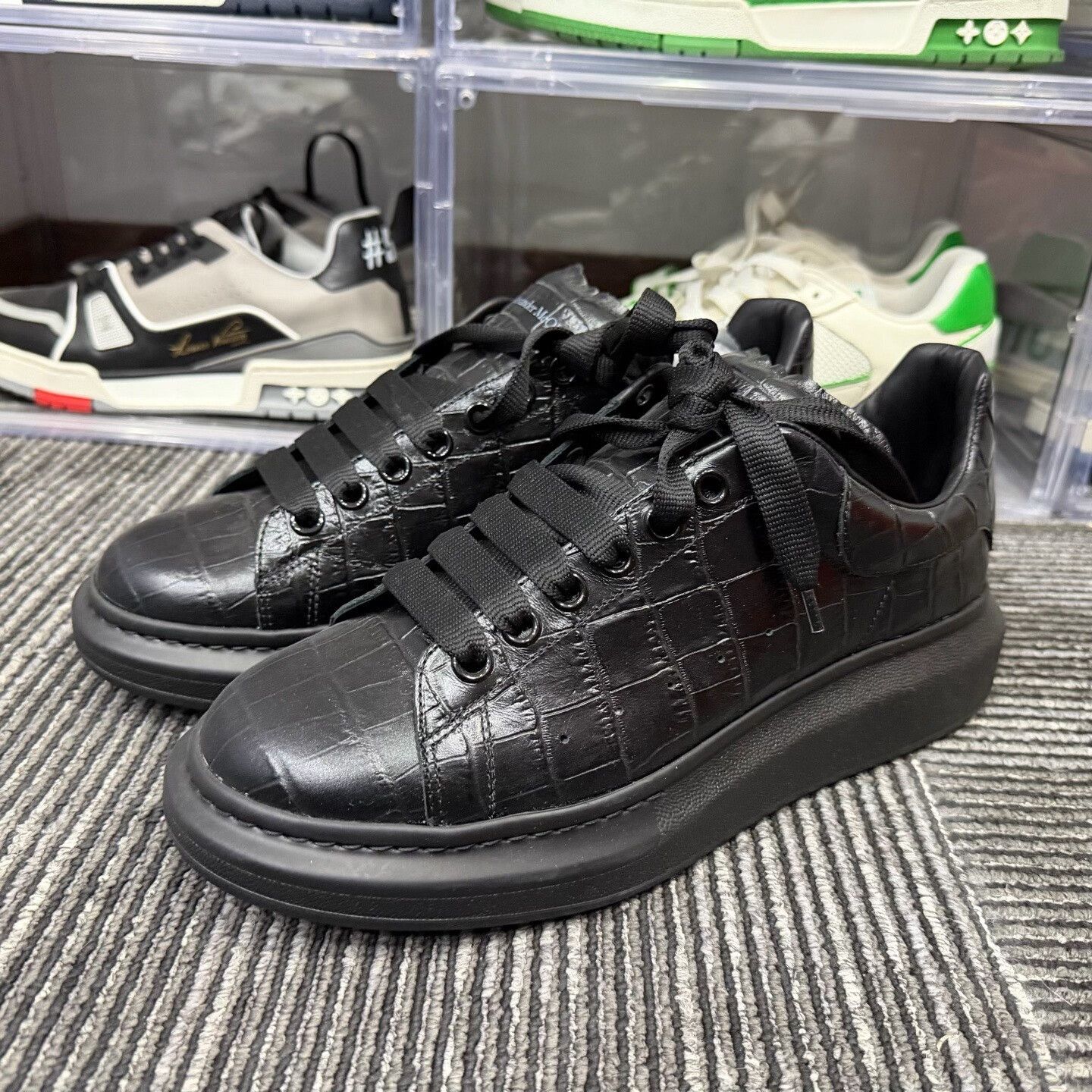 Alexander McQueen Casual Lowtop Sneakers 9 Men Size US 9 / EU 42 - 1 Thumbnail