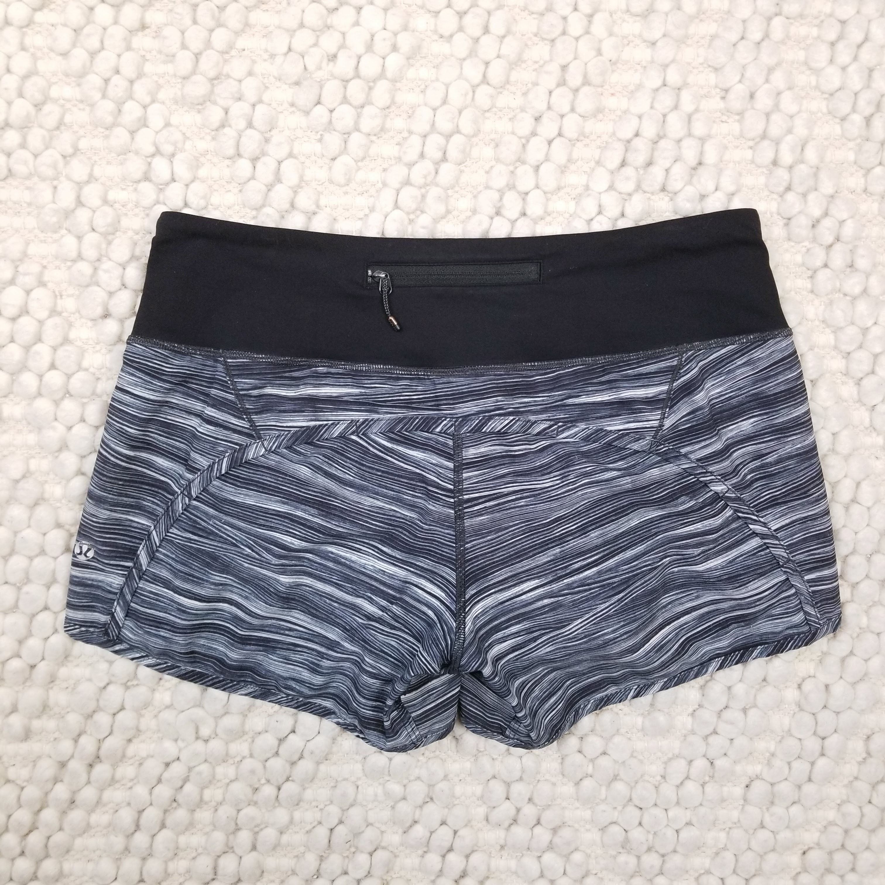 Lululemon Run Times Short 4" Size 28" / US 6 / IT 42 - 2 Thumbnail